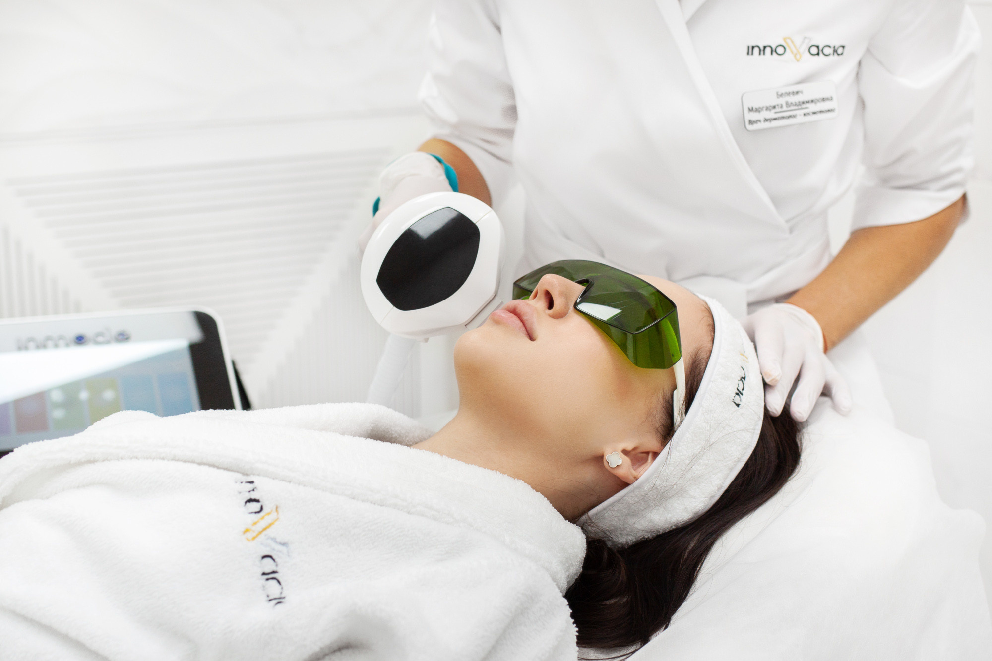 Фотограф для косметологической клиники в Симферополе. Психолог Онлайн и в Симферополе Елена Федорина