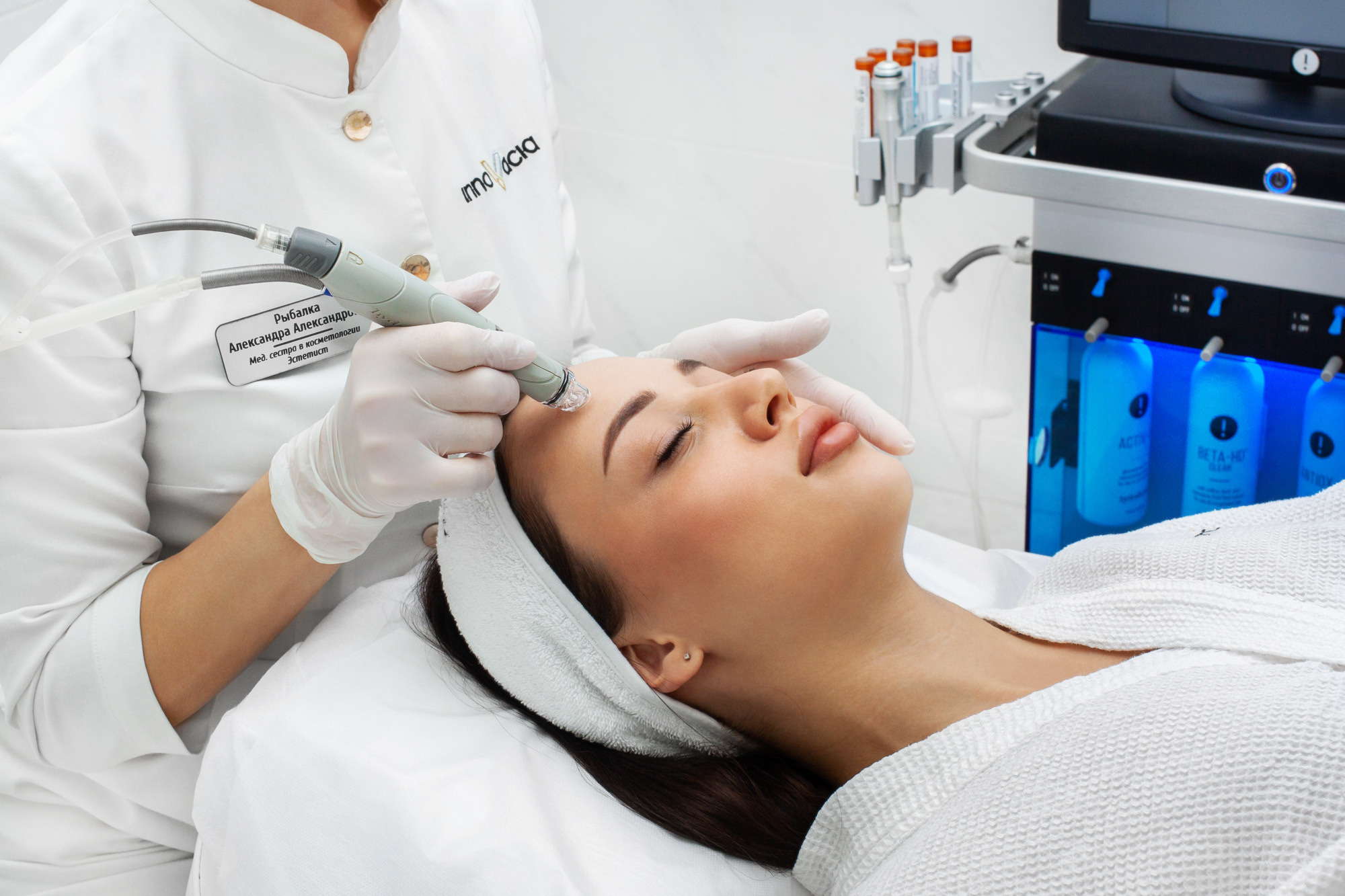 Фотограф для косметологической клиники в Симферополе. Психолог Онлайн и в Симферополе Елена Федорина