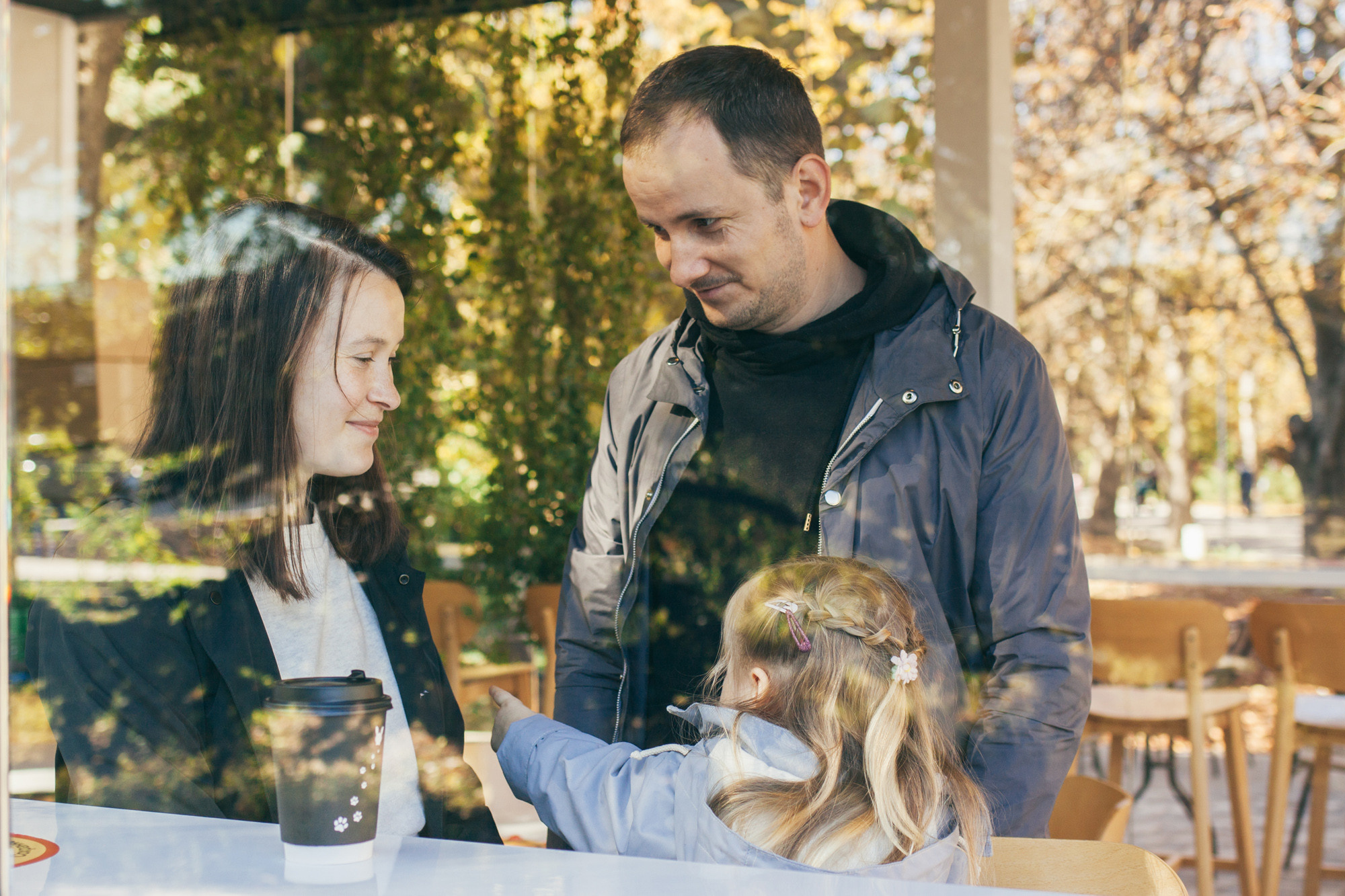 Семейная прогулочная фотосессия в Симферополе. Психолог Онлайн и в Симферополе Елена Федорина