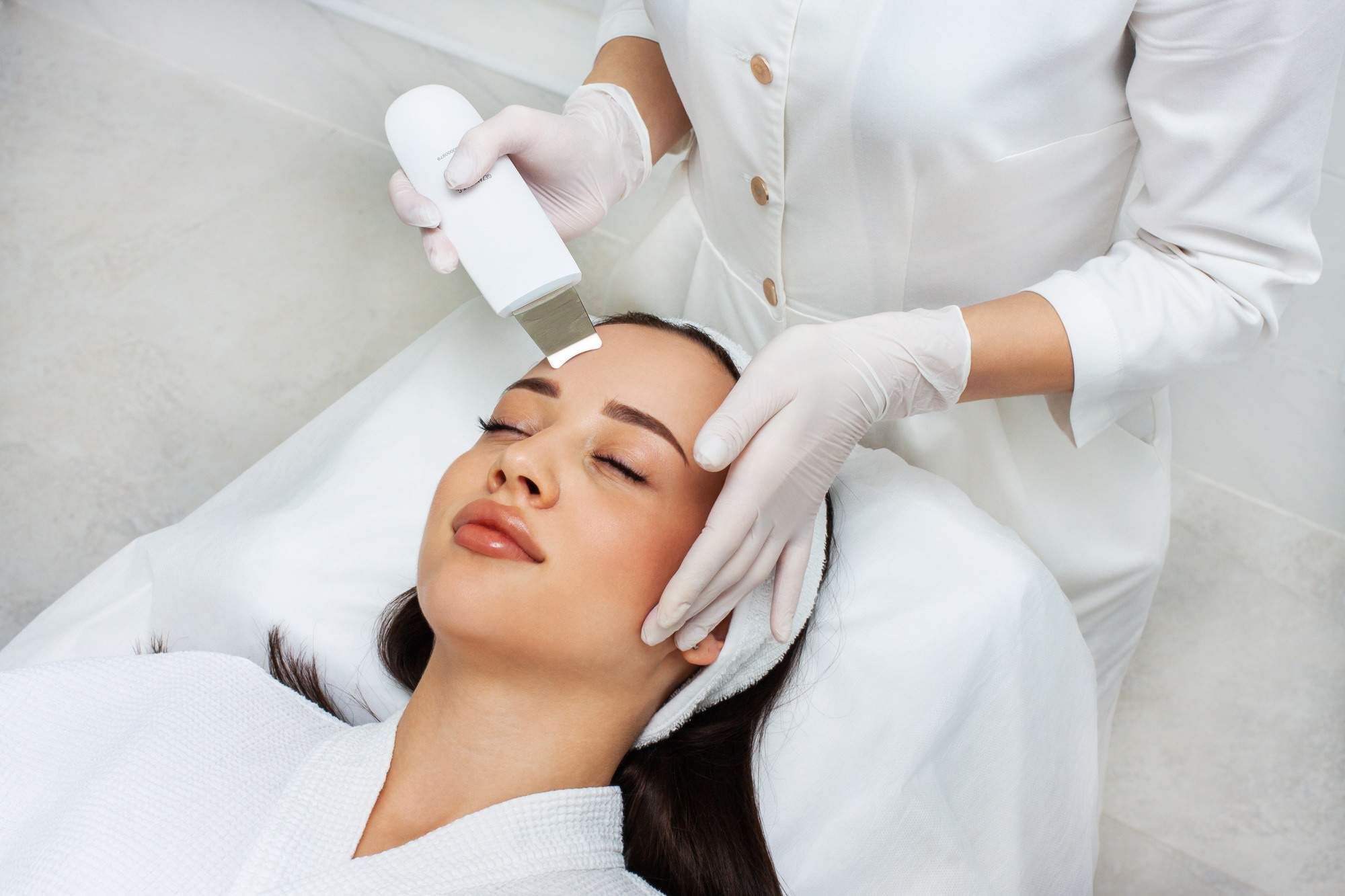 Фотограф для косметологической клиники в Симферополе. Психолог Онлайн и в Симферополе Елена Федорина