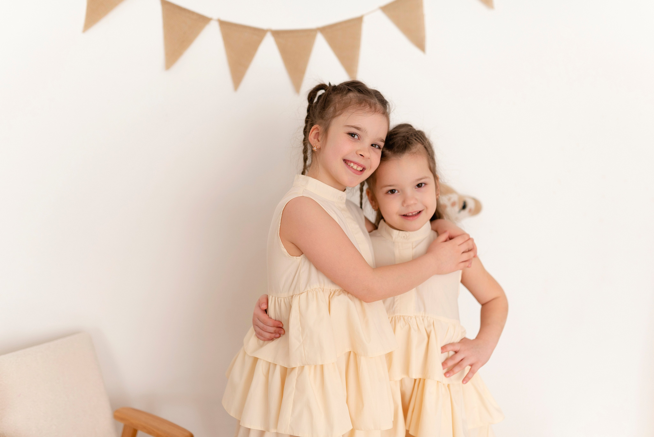 Света и Ира. Детский и семейный фотограф в Сургуте и Нефтеюганске Анна Старцева