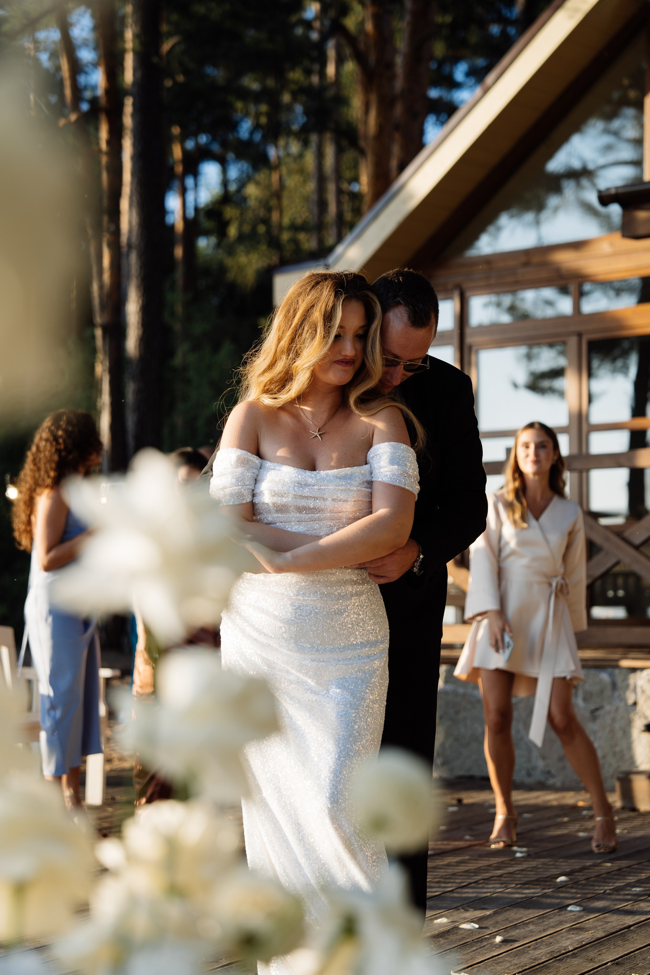Свадьба в русской рыбалке. Свадебный фотограф организатор в Санкт-Петербурге Ассоль Опарина