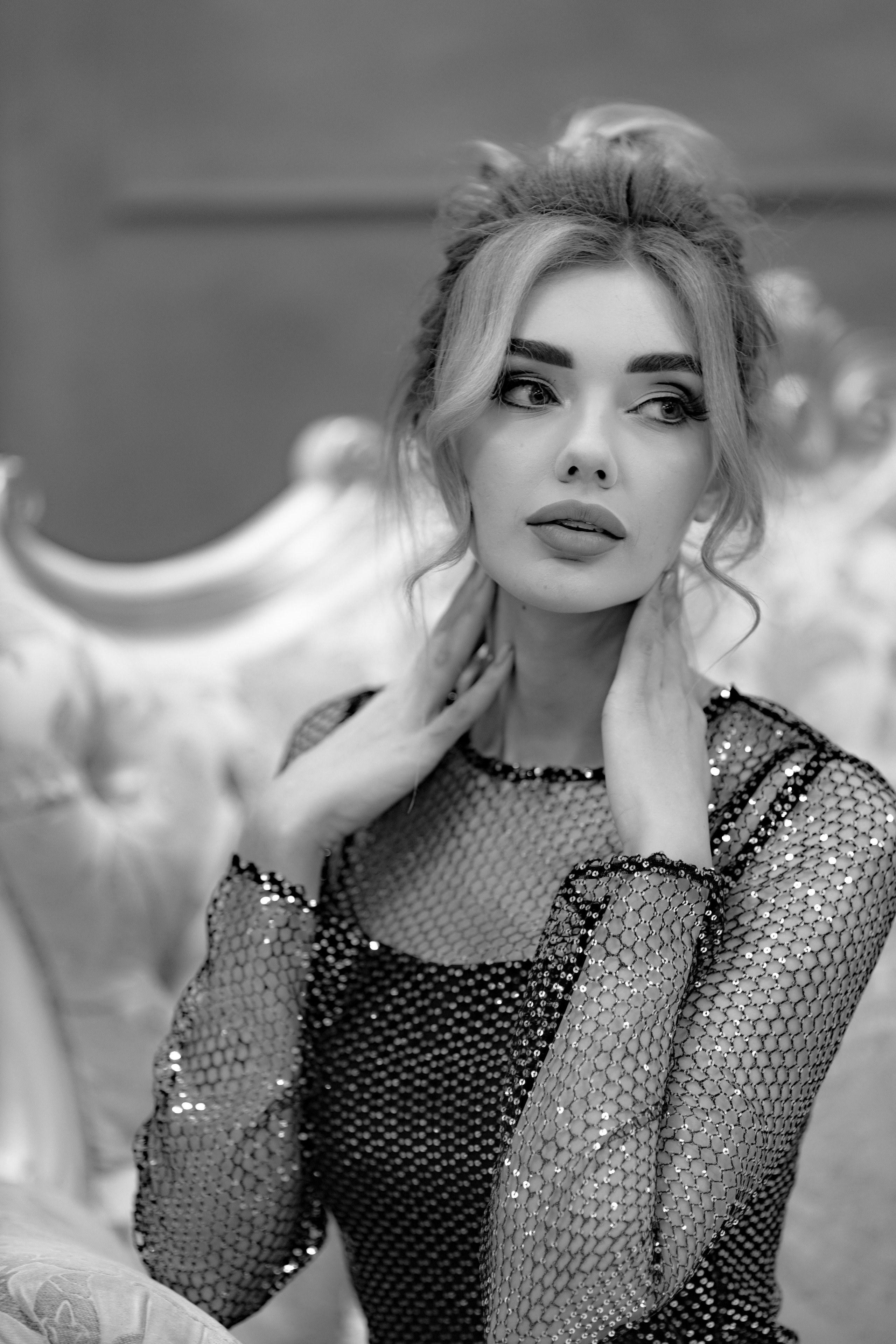 Черное и белое. Профессиональный фотограф и видеооператор