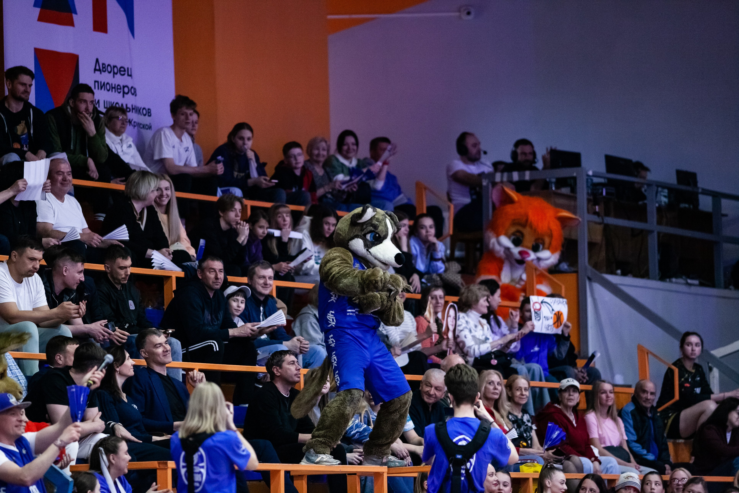 Славянка — Юность. Фотография