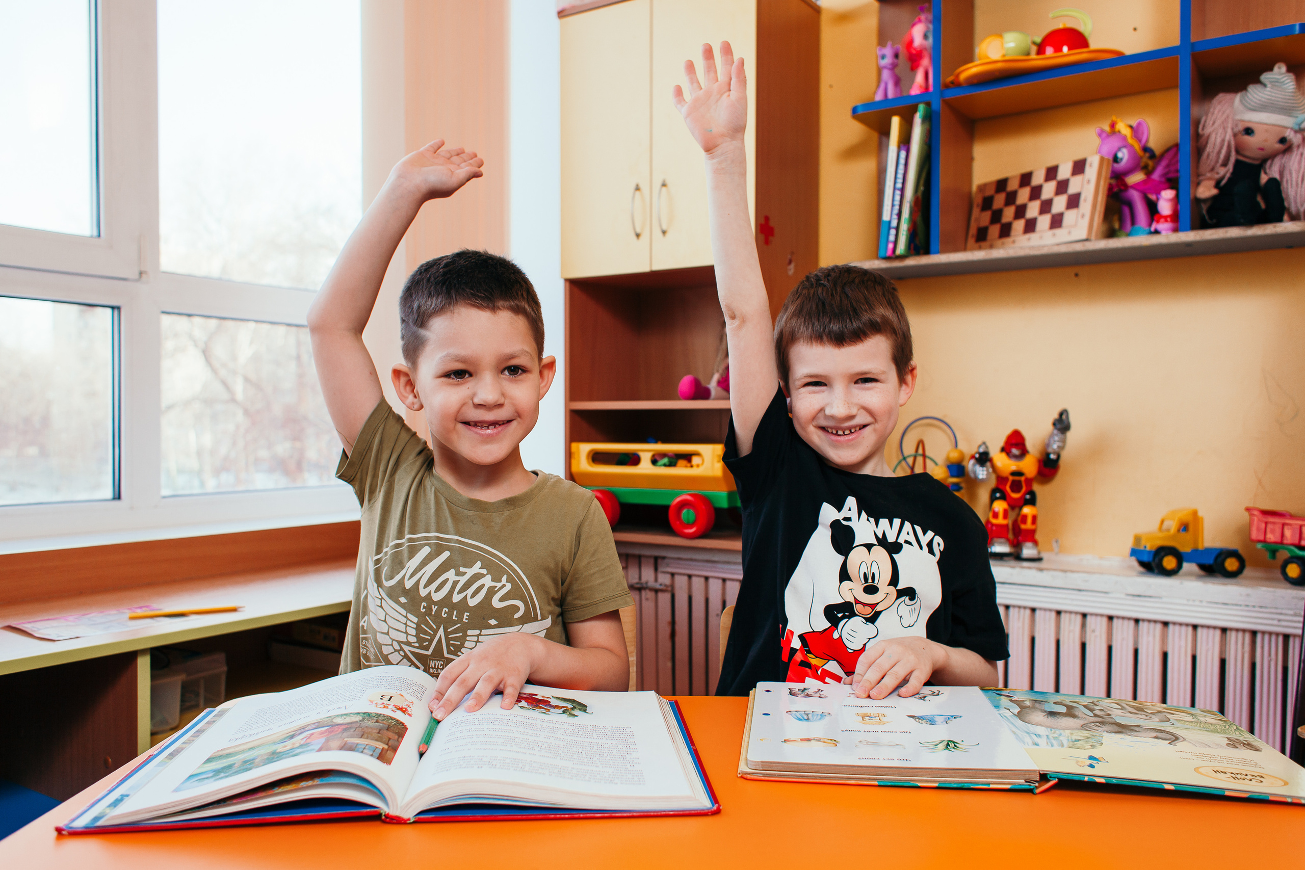 Выпускные альбомы. Портретный и репортажный фотограф в Екатеринбурге Екатерина Осетрова