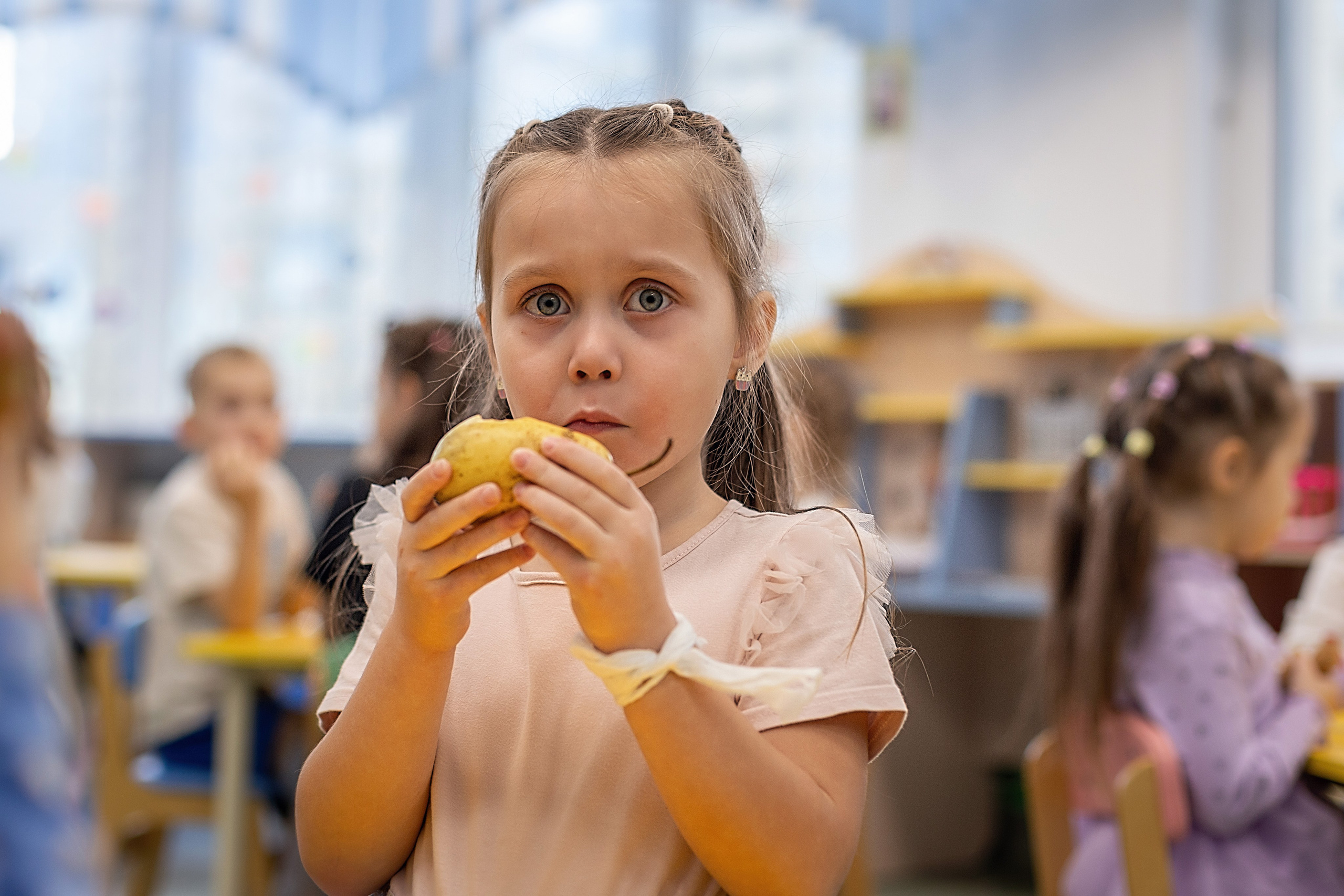 День в саду_ноябрь 2024. Семейный фотограф в Санкт-Петербурге
