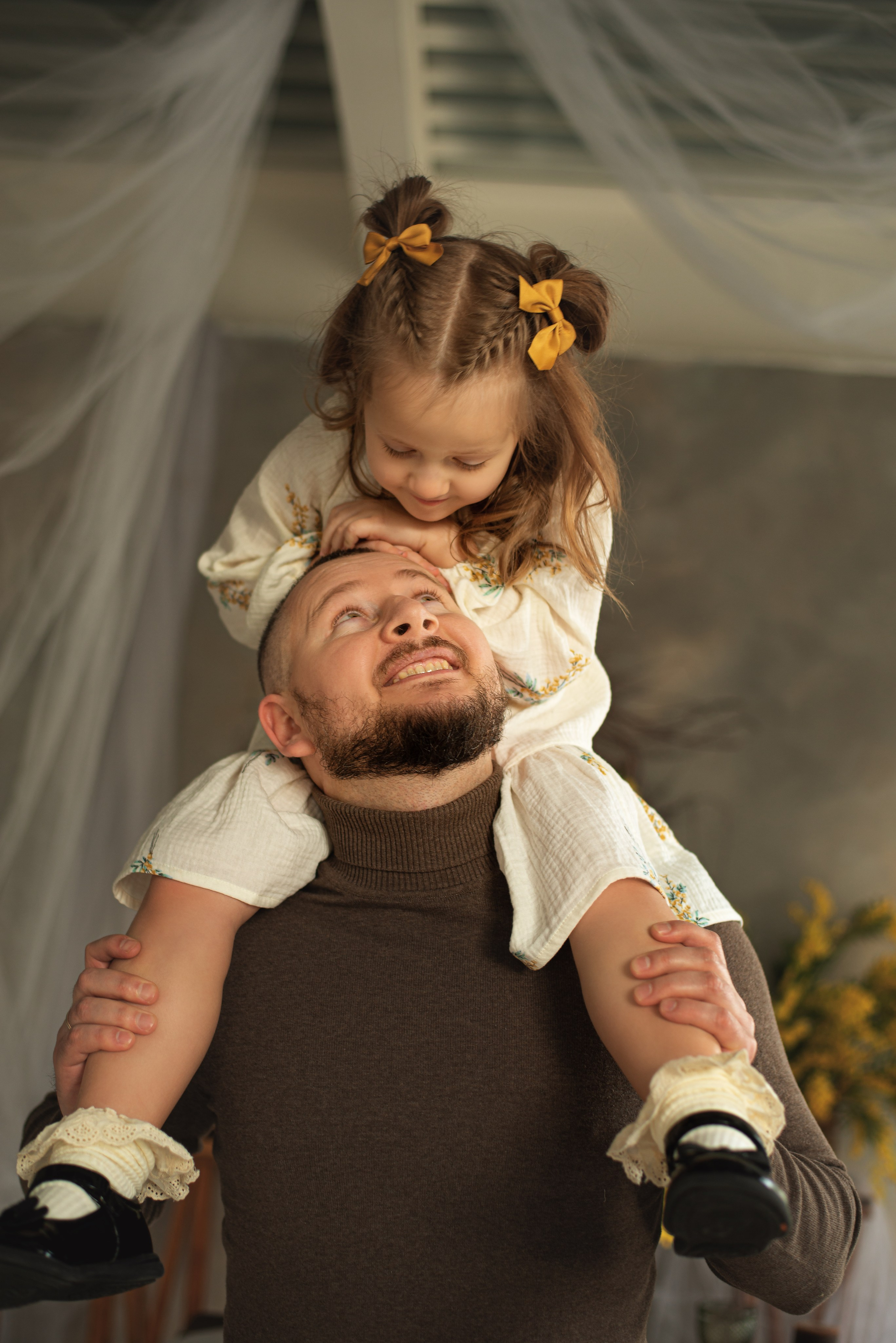 Сергей, Ольга и Алиса. Фотограф Таинств Крещения и Венчания в г. Курске