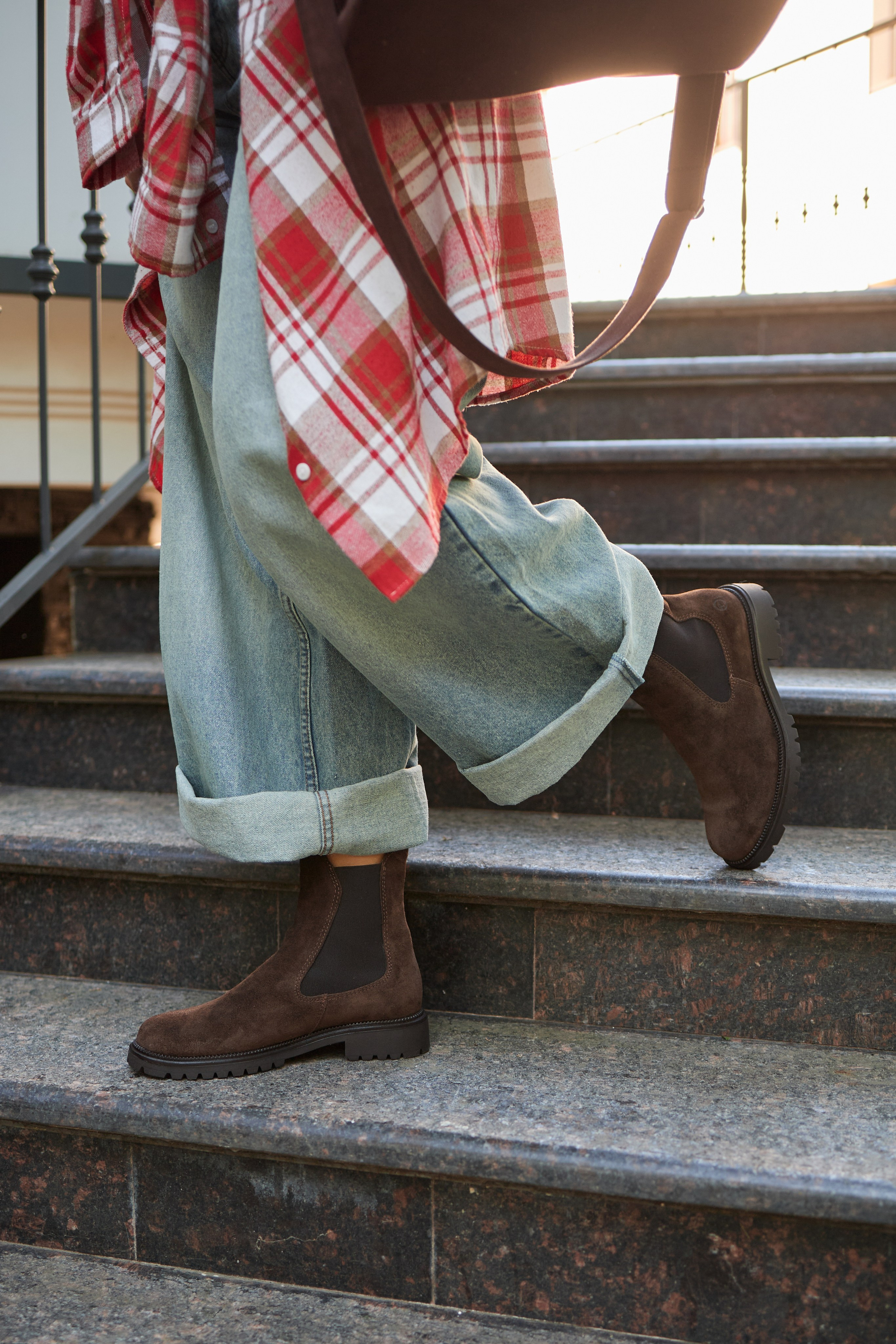 POD KABLUKOM. Фото, видео и AI-контент, который продаёт MPStudiо | Сочи Москва Казань