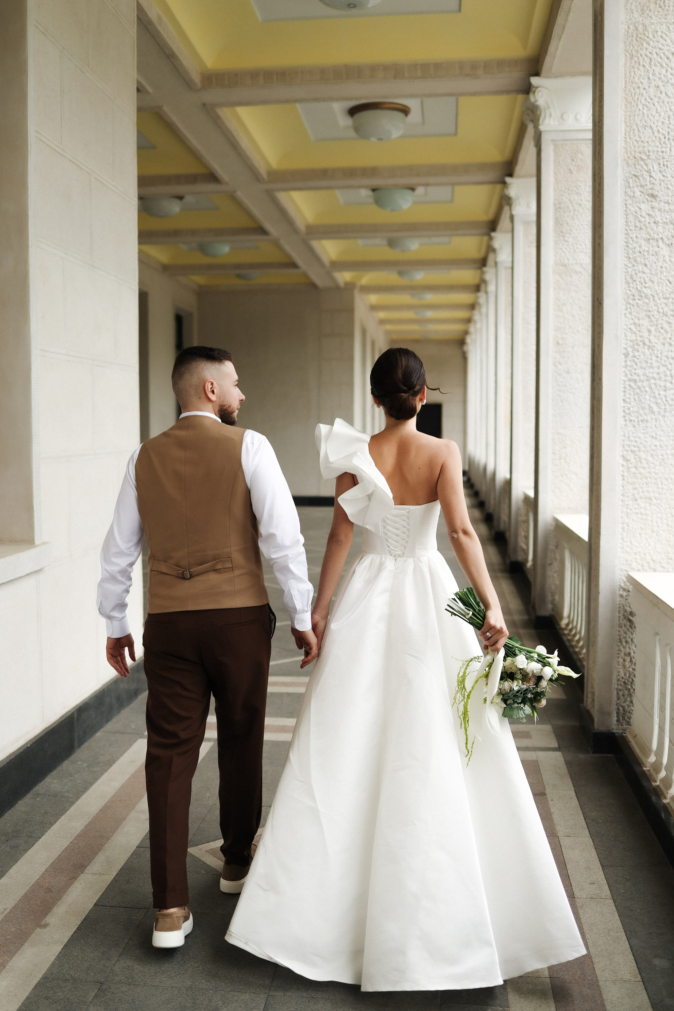 Е. +  П. С утренних сборов и до торта. Семейный и lovestory фотограф в Москве Светлана Коняхина