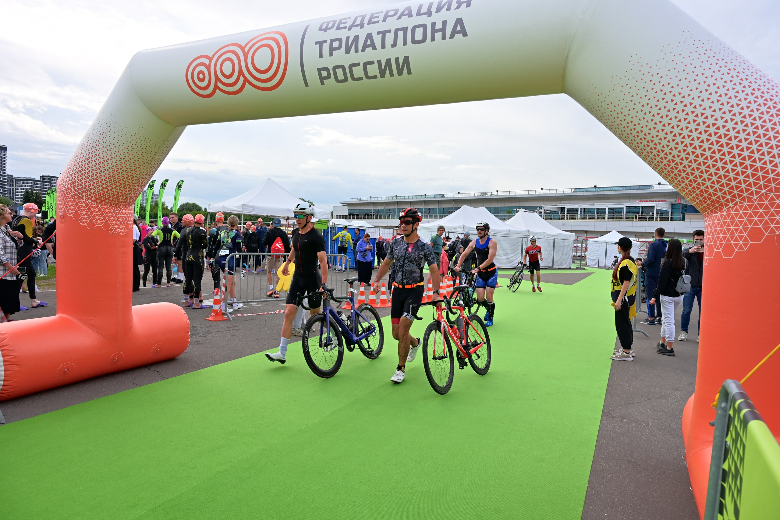 ЛИГА ТРИАТЛОНА & IRONSTAR OLYMPIC 2025. Фотограф Киселев Егор