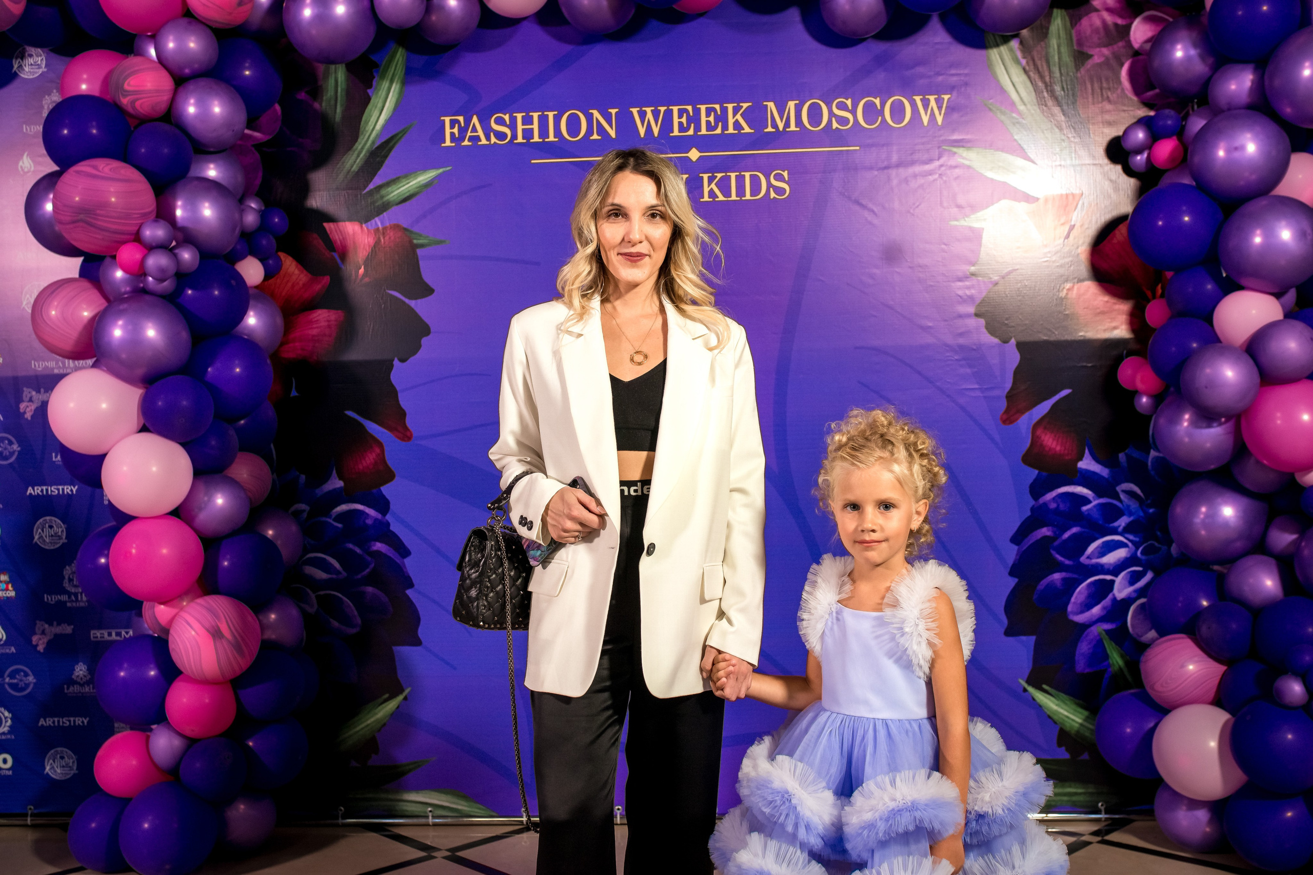 Показ Итальянской моды в России весна 2022. Женский фотограф Крещение Венчание Москва Брянск