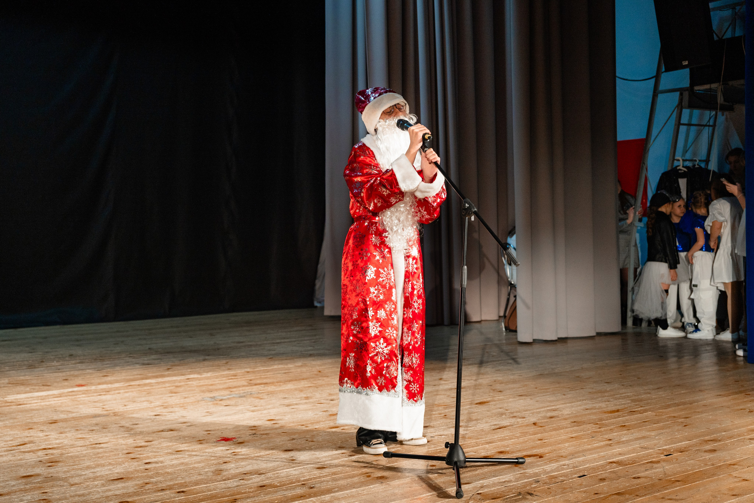 Концерт ДК Буривестник. Фотограф Никита Комаров