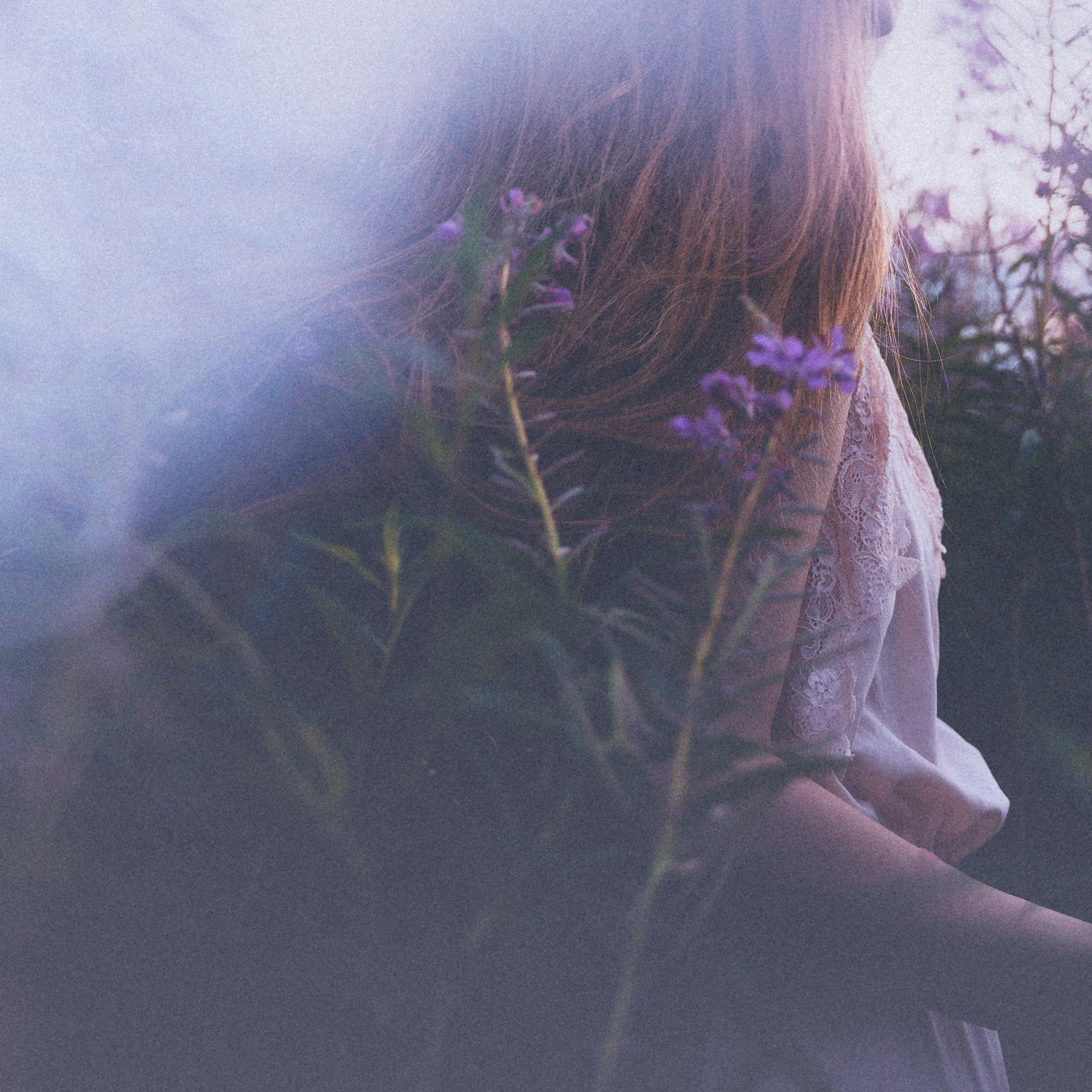 Раскинув руки. Алиса Аницкая