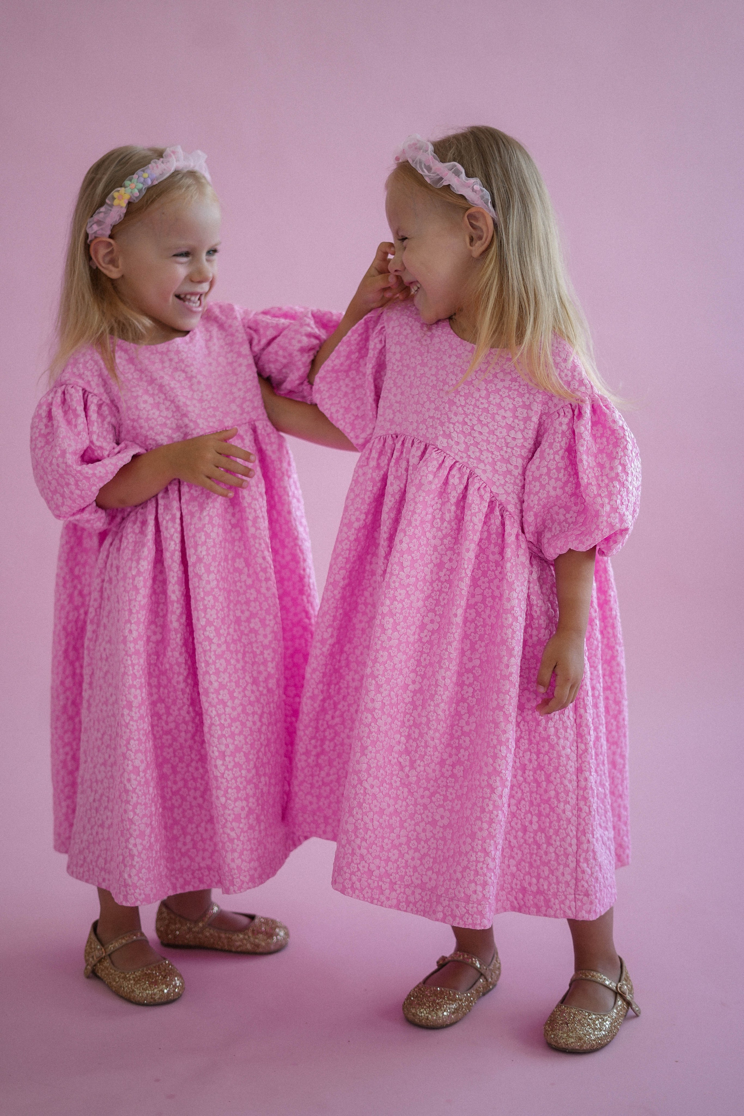 Варя и Поля. Фотограф Волгоград Анастасия Ли