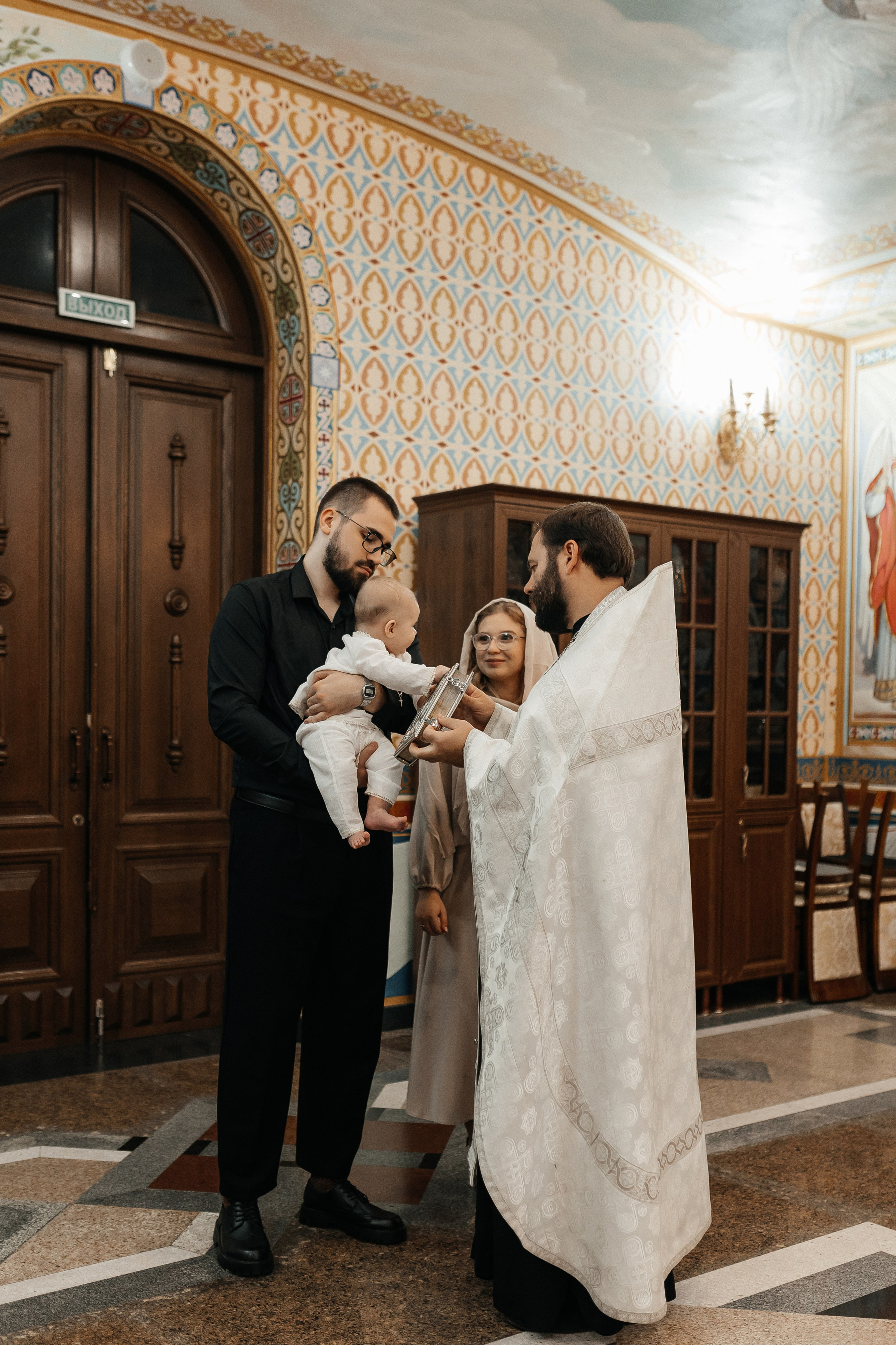 Ваш фотограф на Таинство Крещения и Венчания Морева Яна Краснодар. Семейный фотограф в Краснодаре Яна Морева