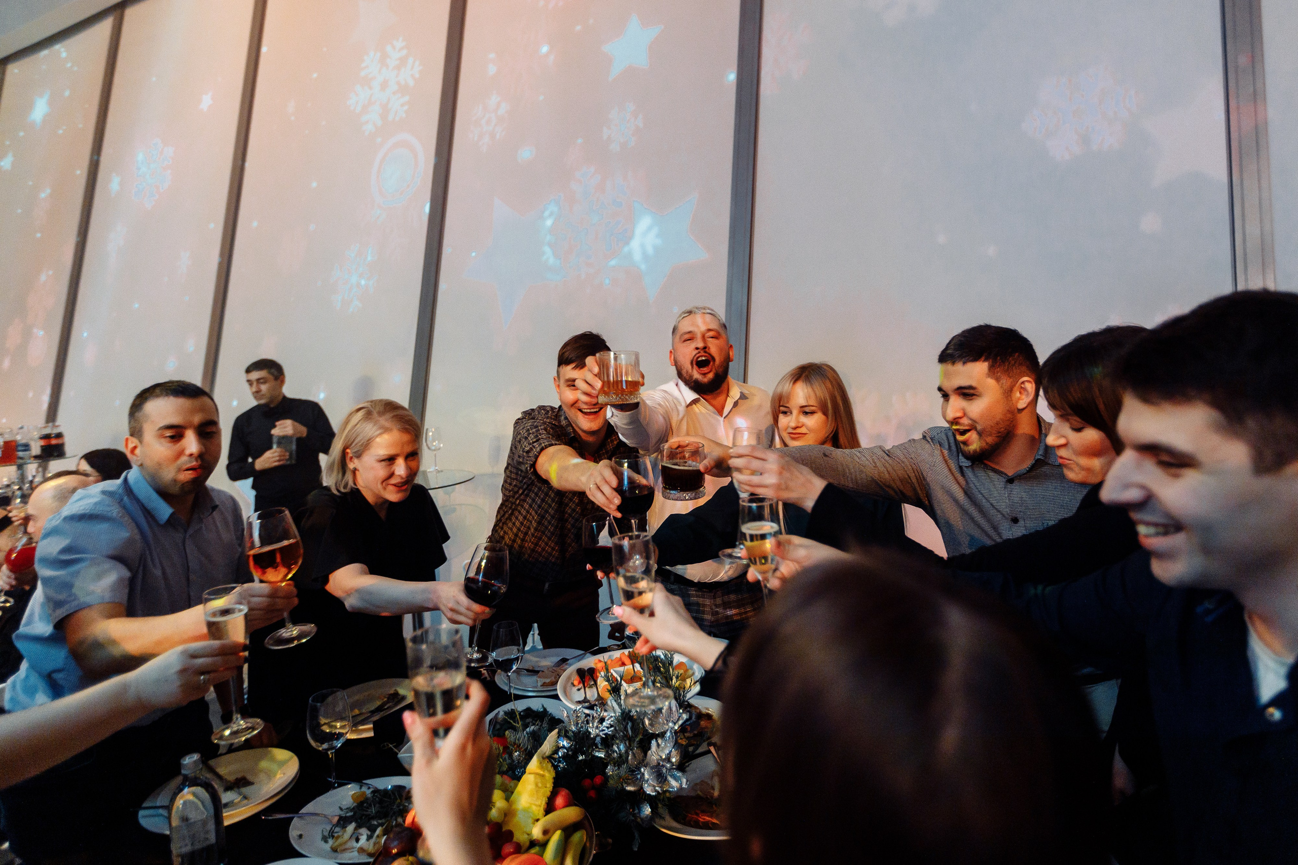 Корпоратив ПолСтраны. Свадебный и портретный фотограф в Королёве Сергей Чихарев