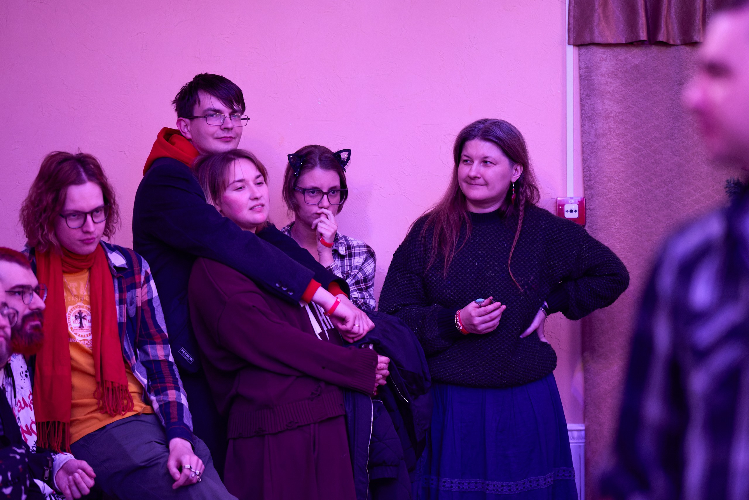 Мантикон V (2025). Фотографирует красивое Денис Горностаев