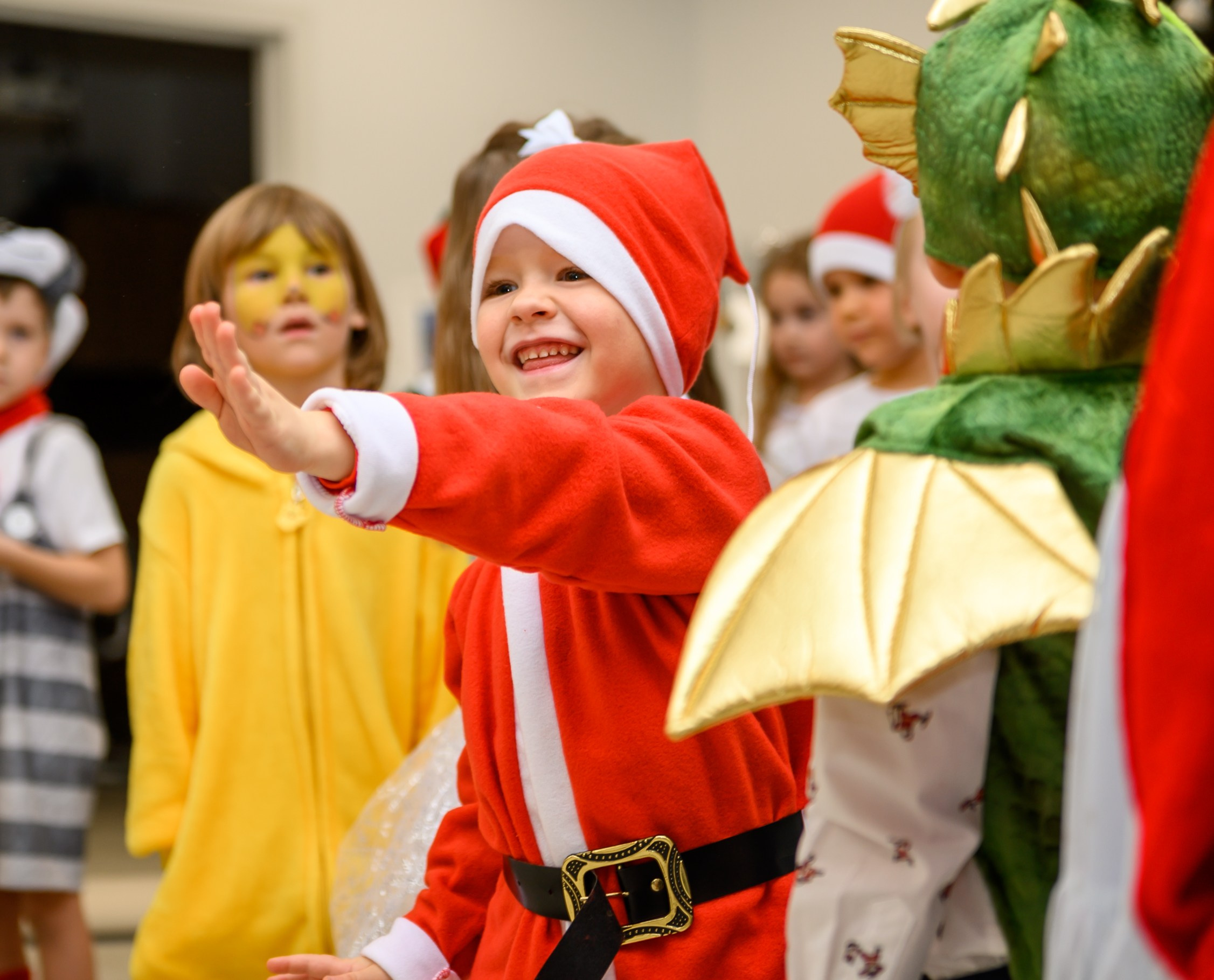 Елка 2025 садик Мантера. Свадебный и семейный фотограф София Невская