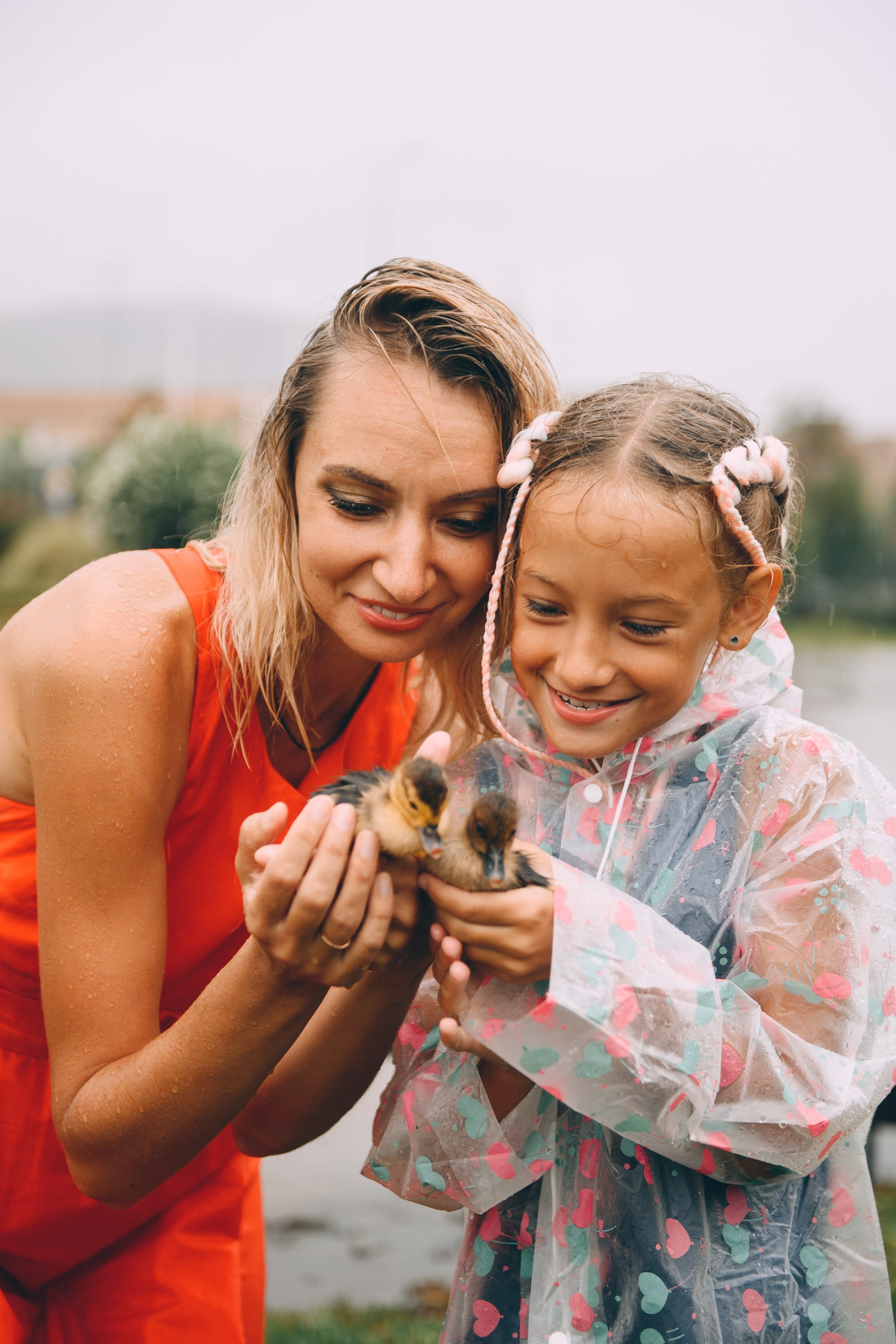 Под летним дождем. Орнитологический парк. Свадебный и семейный фотограф София Невская