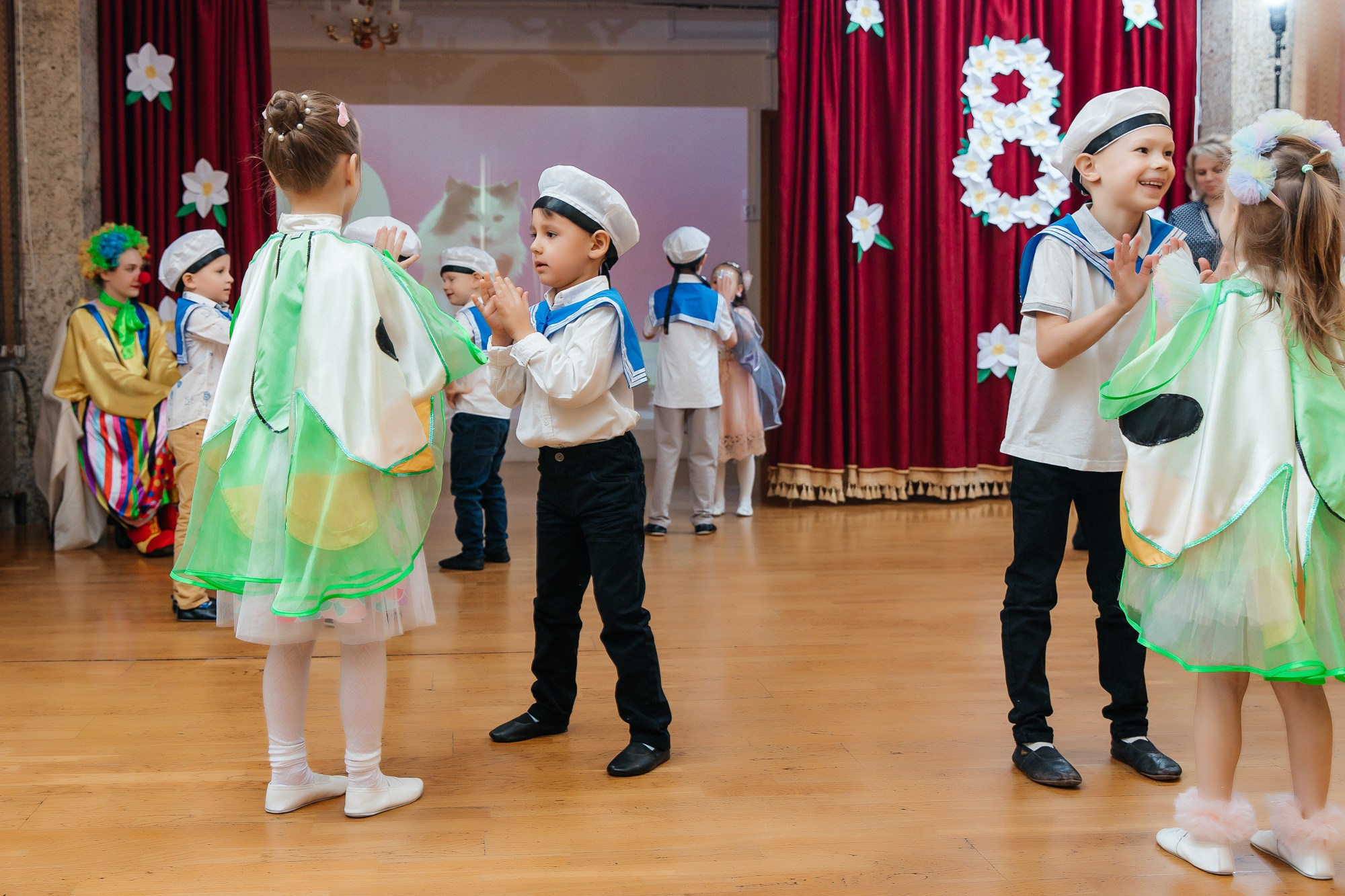 Детский сад № 93 — Утренник (10.03.2023). Свадебный и семейный фотограф Крамар Наталья