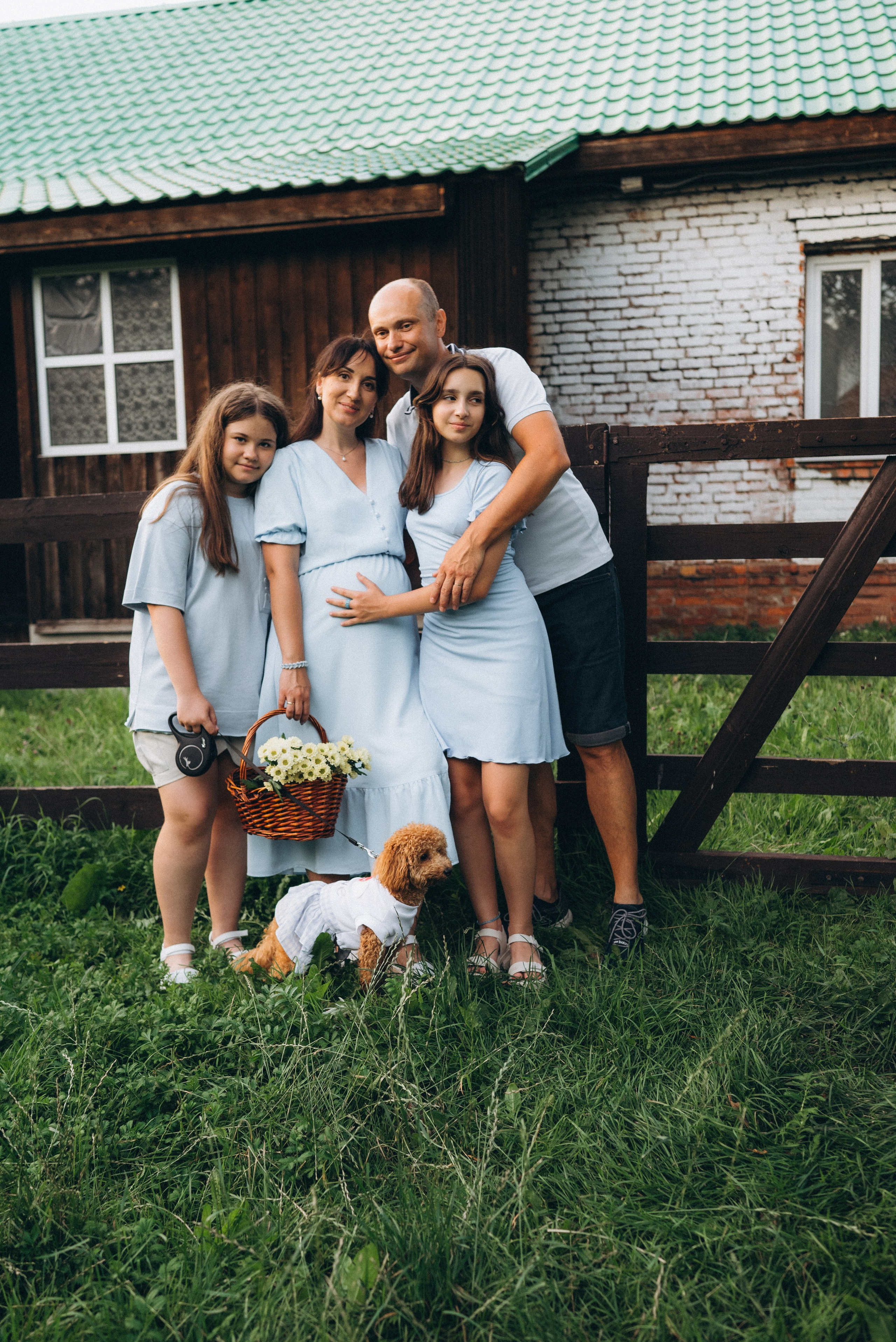 Иван, Анна, Настя, Арина и Теффи. Семейный фотограф Юлия Власова