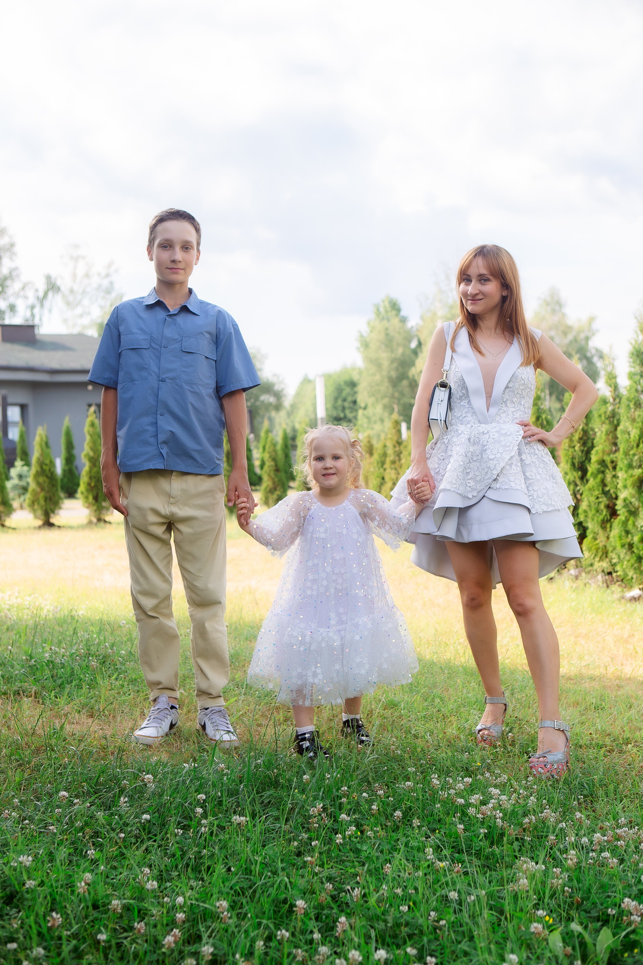 Стефании 4 годика. Семейный детский фотограф. Фотосессия в Минске