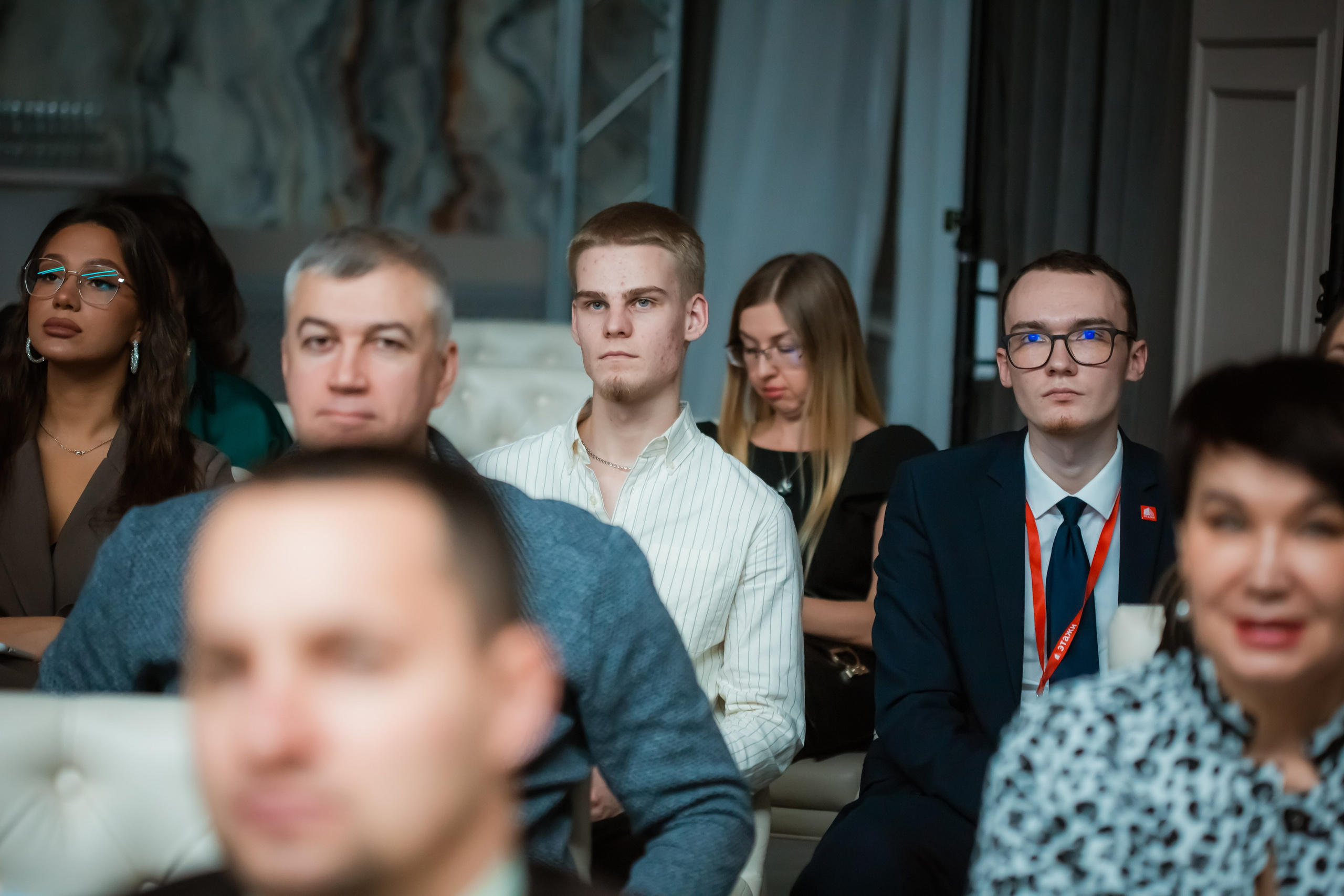 Этажи — подведение итогов 2023. Репортажный фотограф Василий Сазонов в Нижневартовске