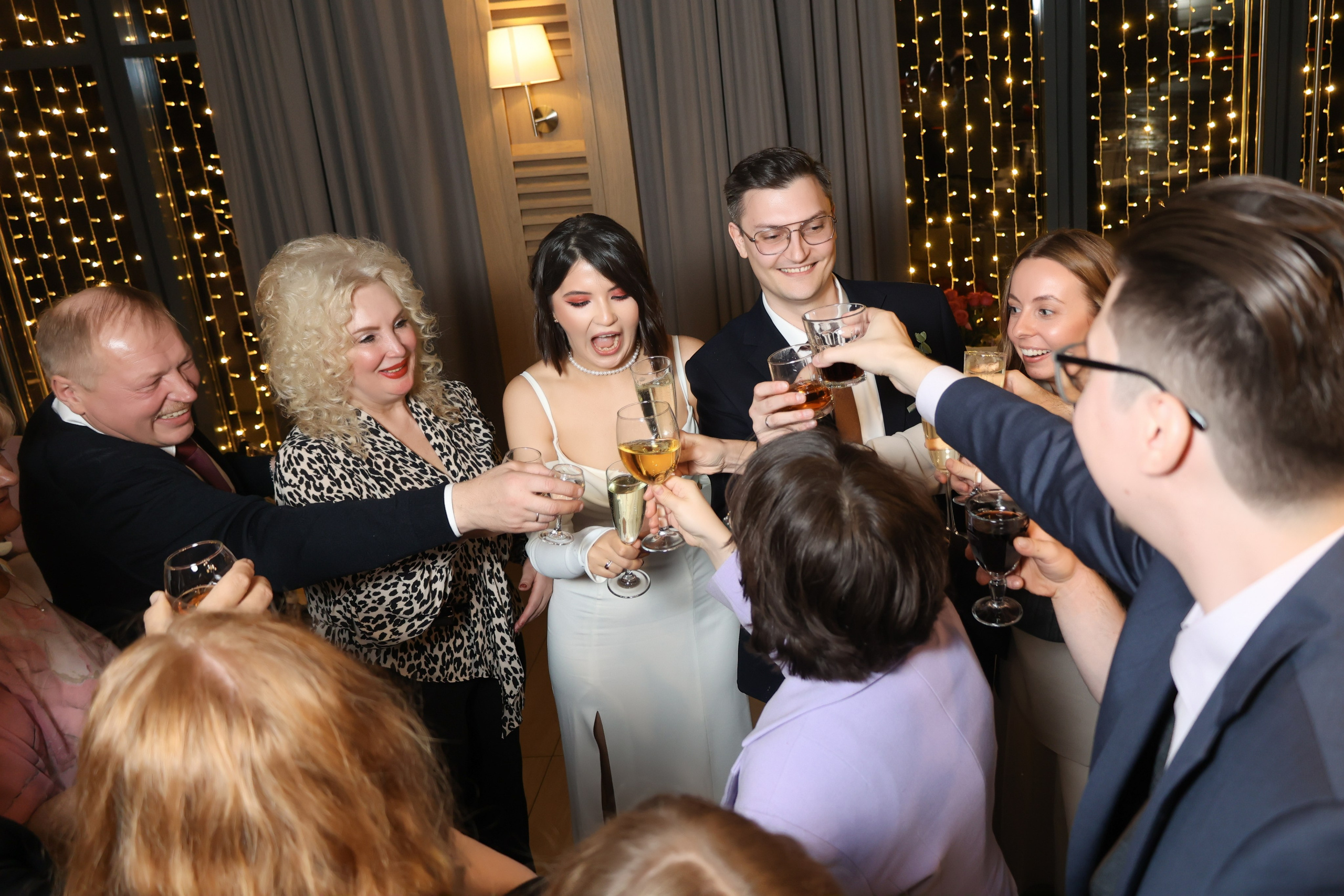 Свадьба Роман и Элина. Репортажный фотограф видеограф в Москве Ольга Плаксина