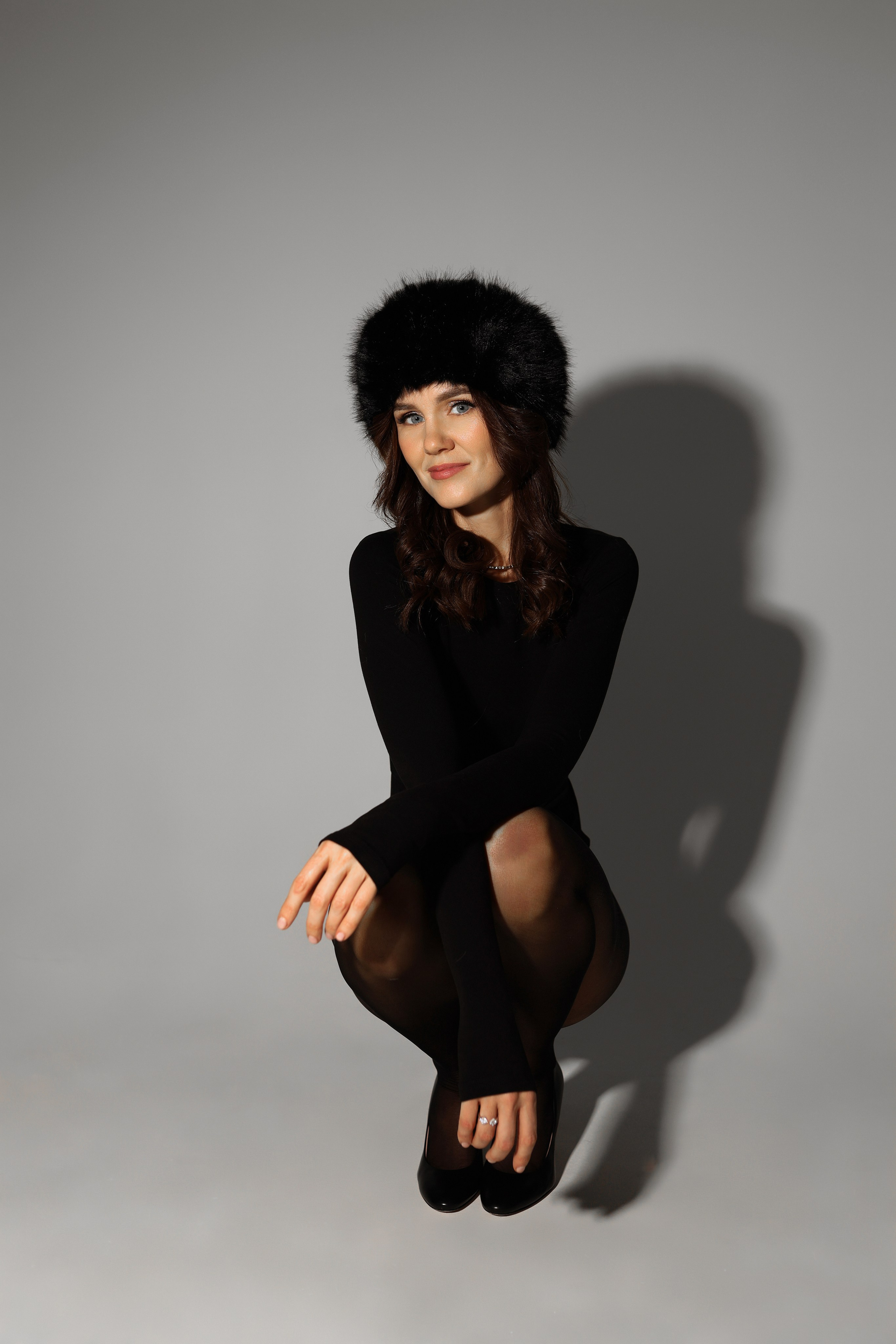 Алёна (на циклораме). Фотограф в Москве Юлия Хамзина