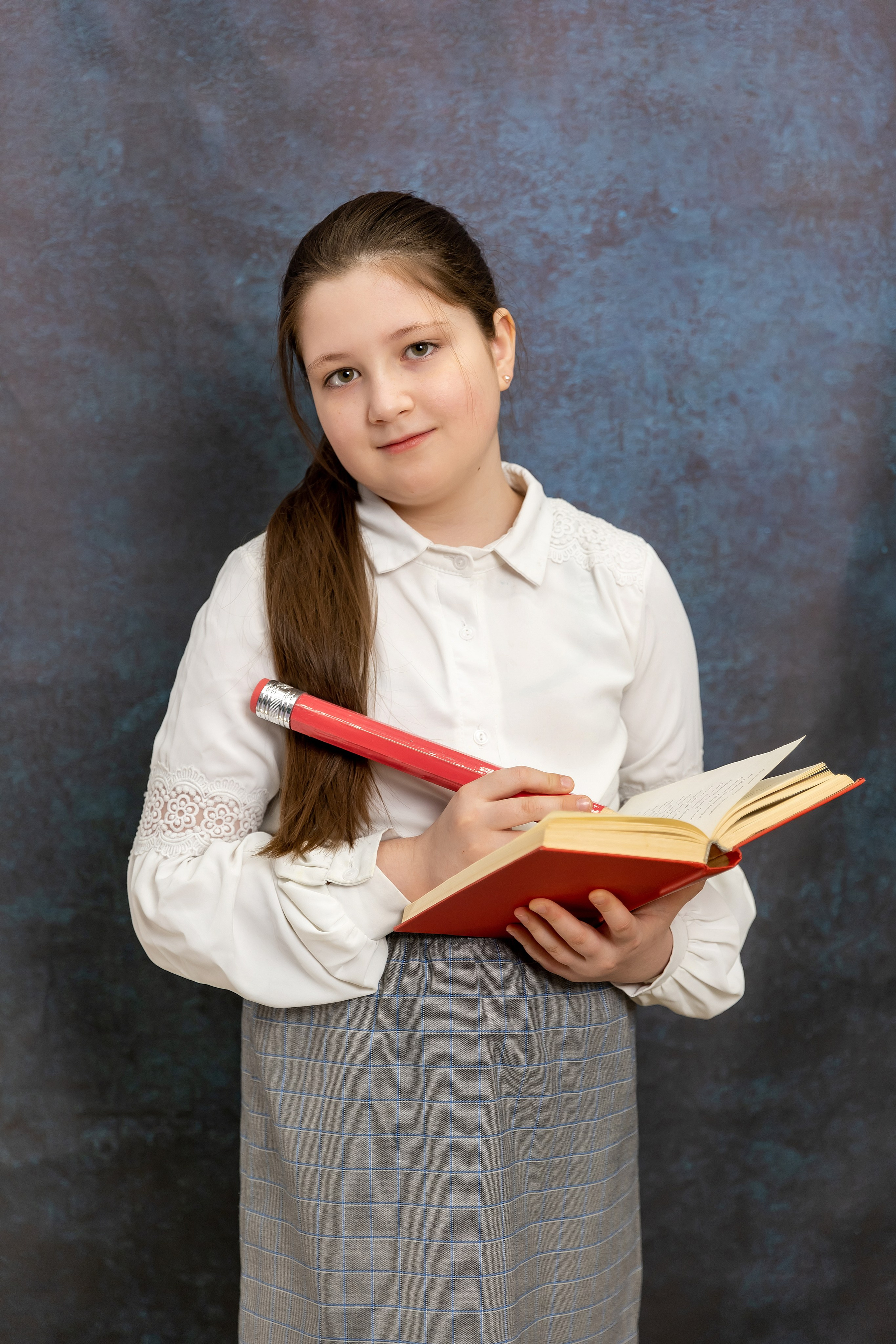 Примеры фото НАЧАЛЬНЫЕ КЛАССЫ. Фотограф Радужный ХМАО, Школьный фотограф, семейный фотограф, выпускной альбом