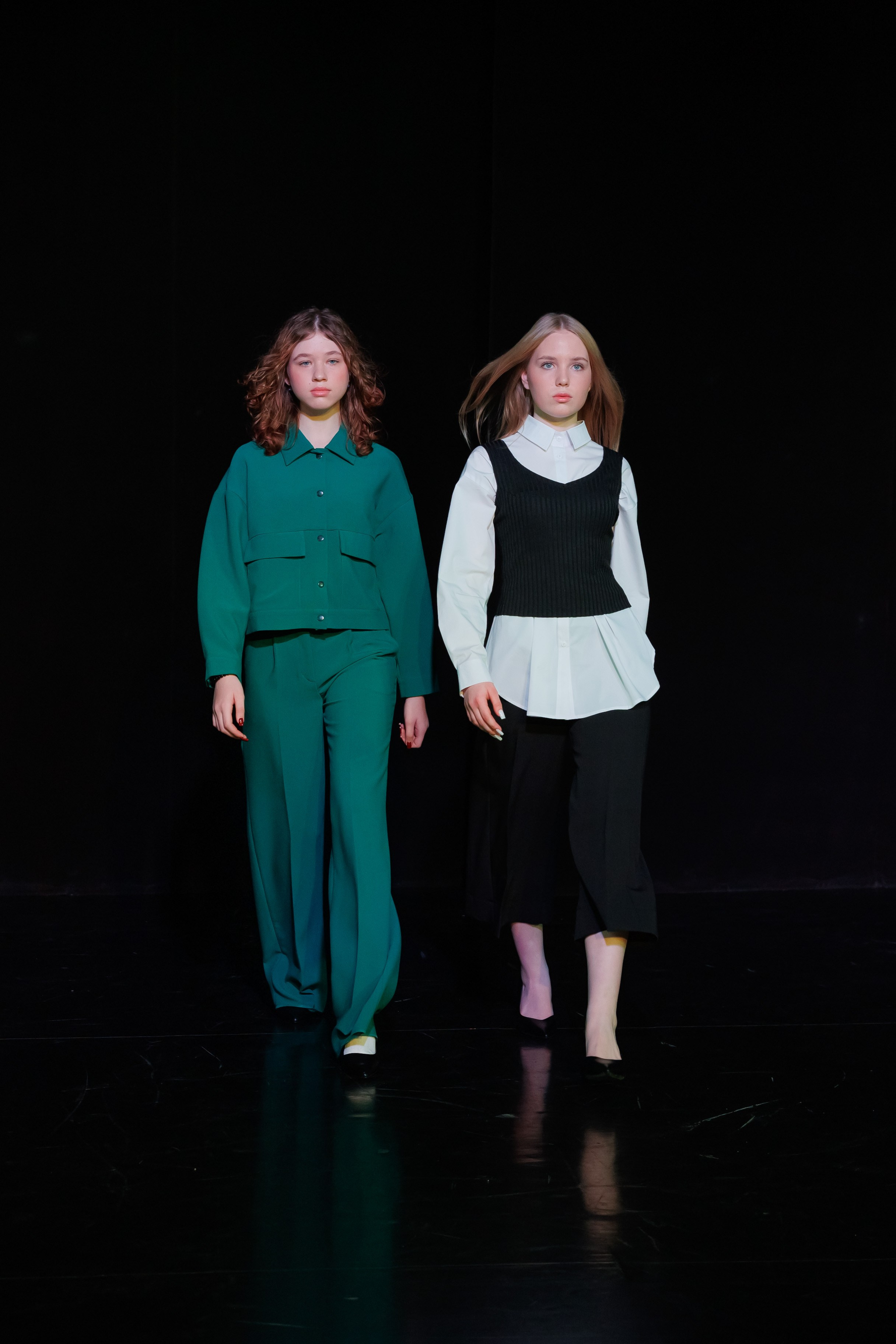 Показ коллекций Новосибирских дизайнеров для Fly Production. Фотограф Новосибирск — Наталья Гресь