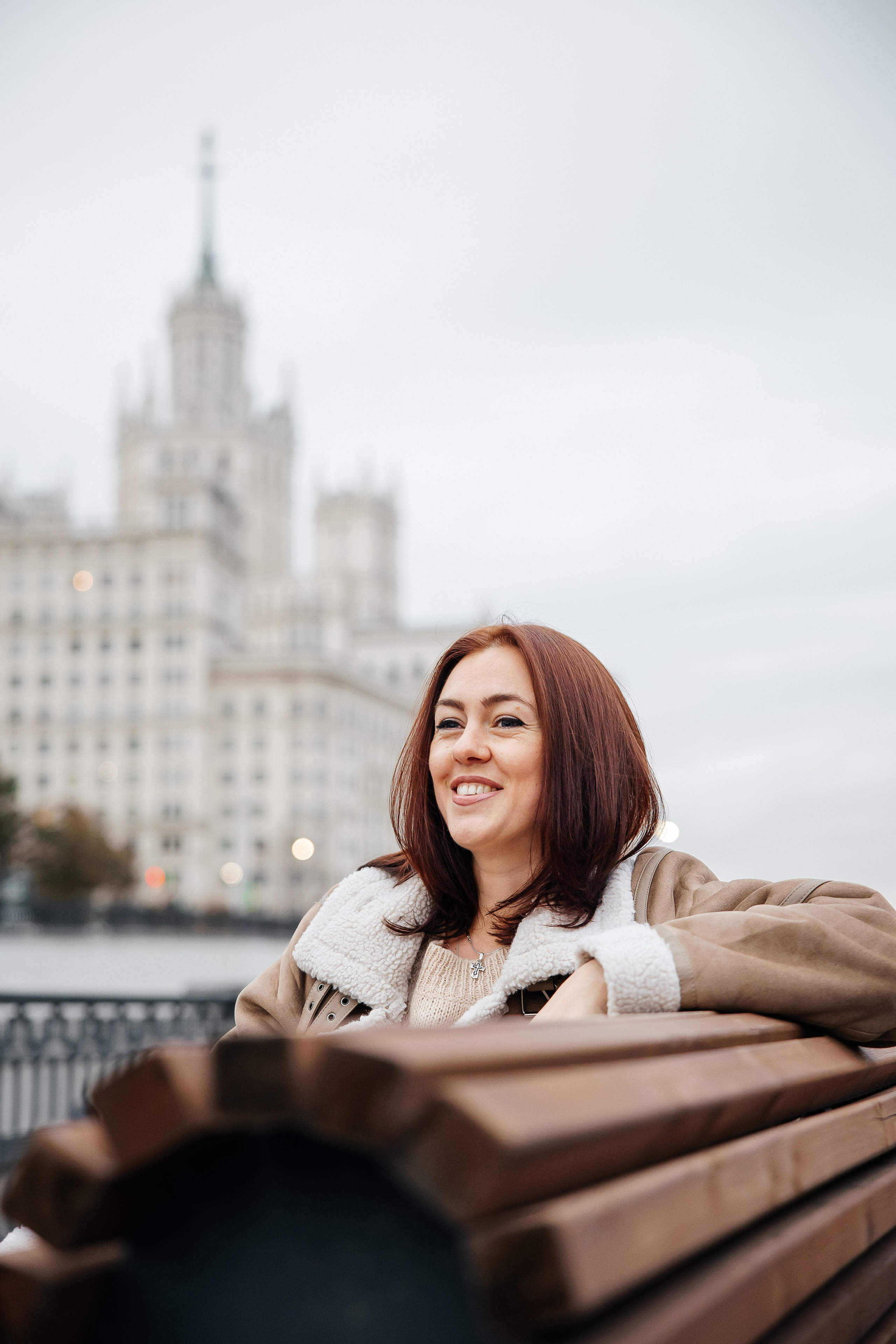 Прогулка у высотки на Котельнической набережной. Свадебный и семейный фотограф в Москве Красинская Мария