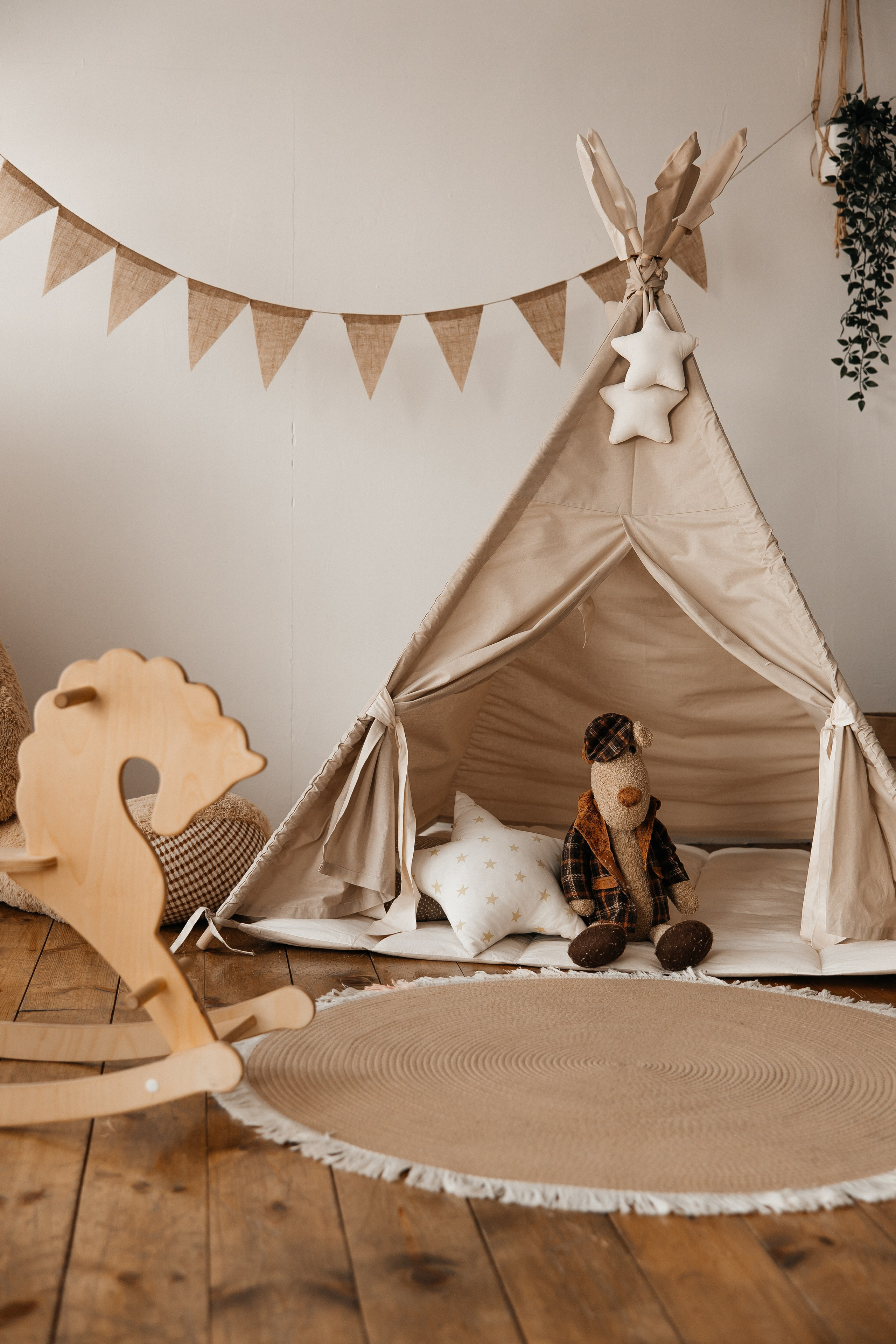 Лотос. Фотостудия 220 — первая в Чите фотостудия, предназначенная для работы