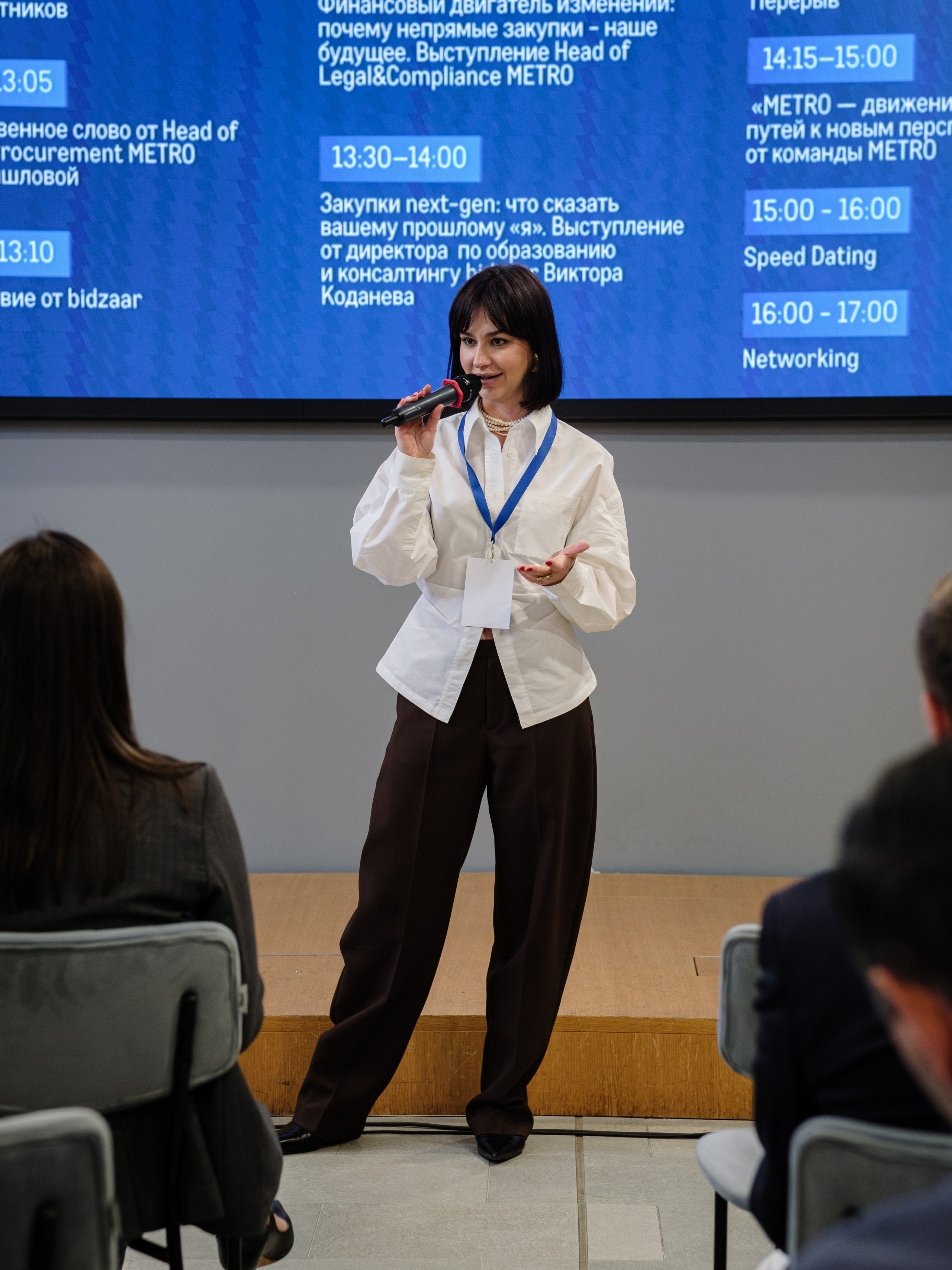 METRO. Репортажный и портретный фотограф в Москве Илья Спиридонов