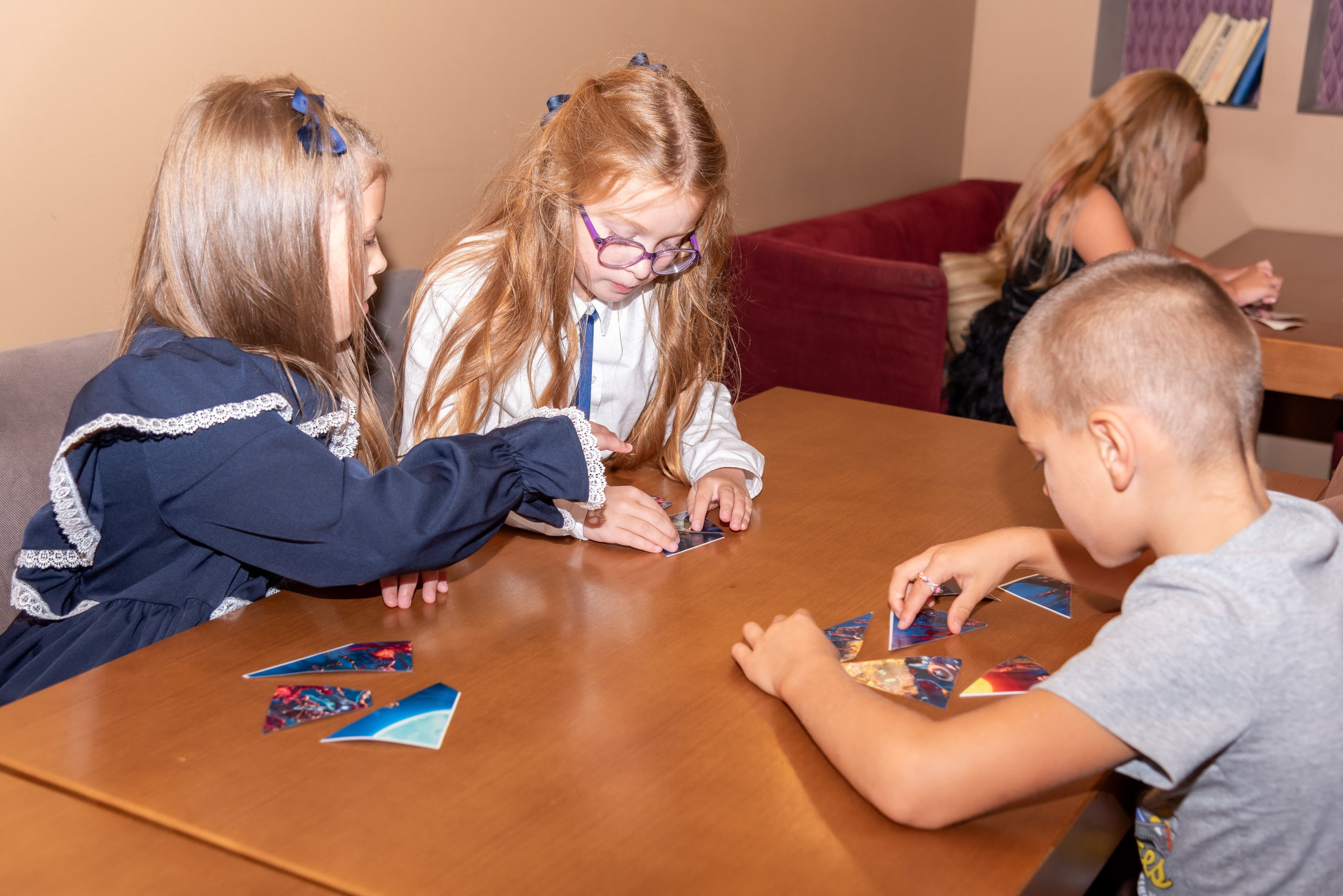 Праздник 1 сентября в ресторане. Елена Сергеева- фотограф для жизни и бренда. Фотосессии и репортаж мероприятий