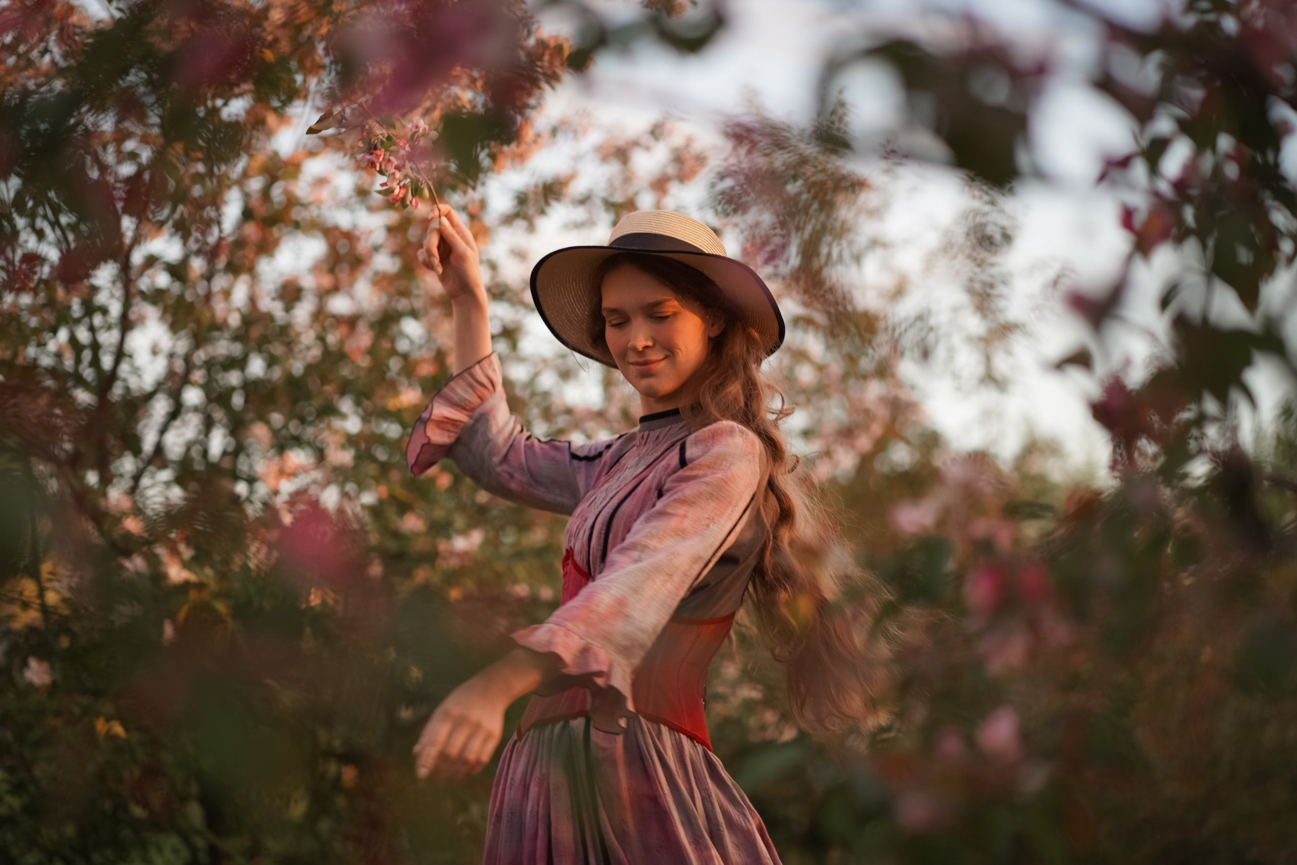 Яблоневый закат. Фотограф Татьяна Митрофанова
