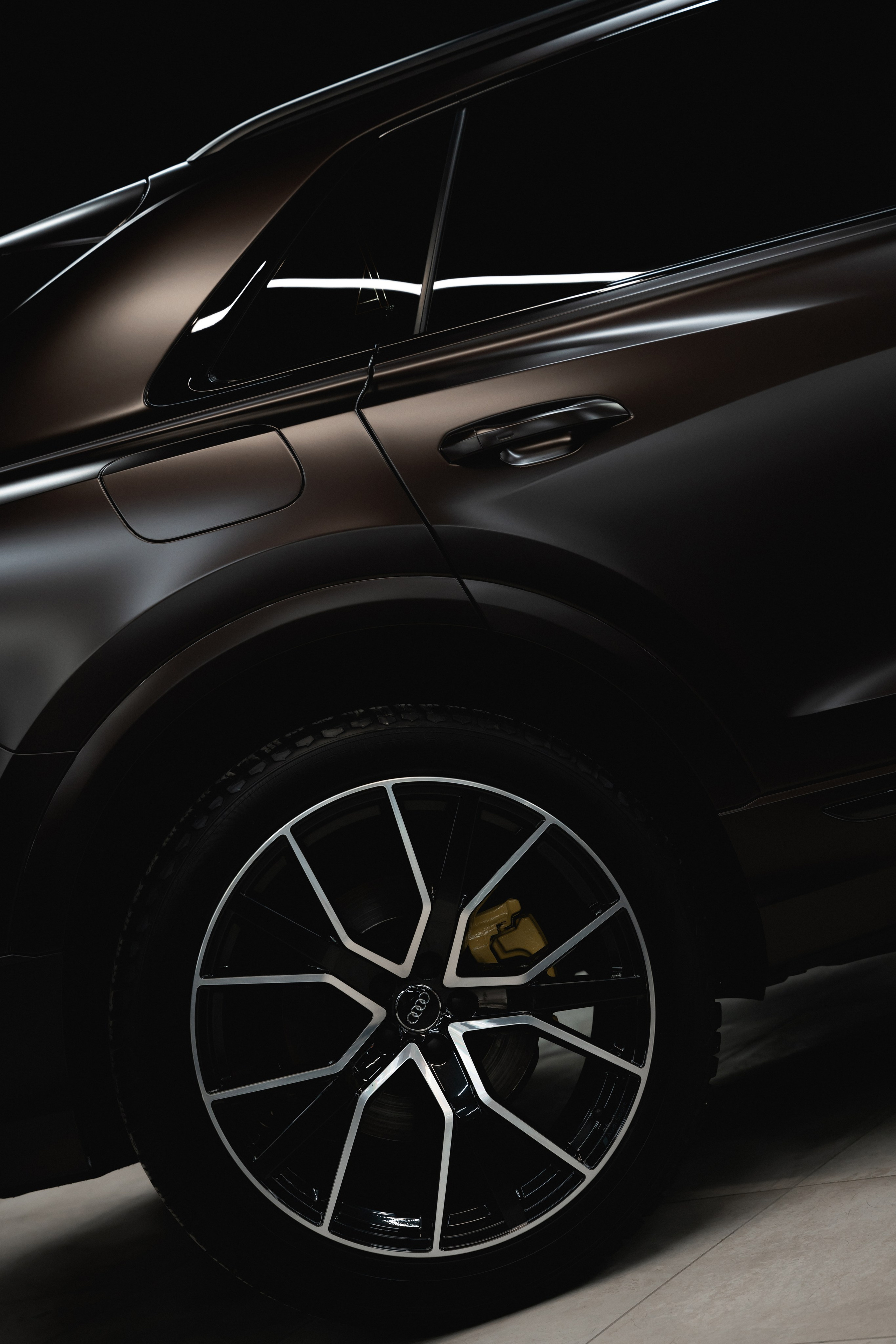 Audi Q8 matte. Автомобильный фотограф и видеограф в Новосибирске|Александра Косухина
