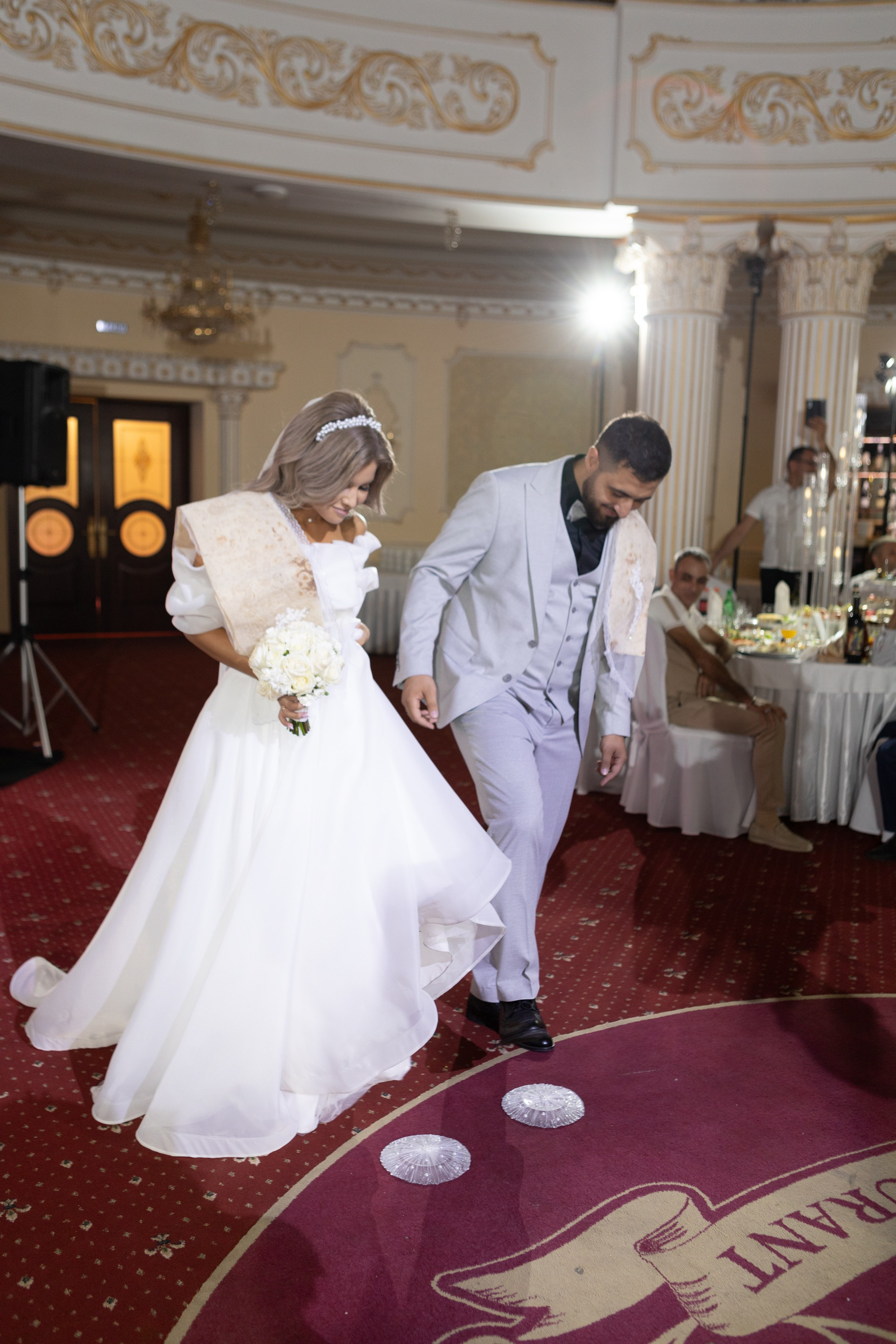 Свадебный фотограф Уфа — Руслан ГабдлисламовЖивые эмоции, красивые кадры, воспоминания на всю жизнь.Работаю по всей Республике Башкортоста. Свадебный фотограф Уфа Руслан Габдлисламов