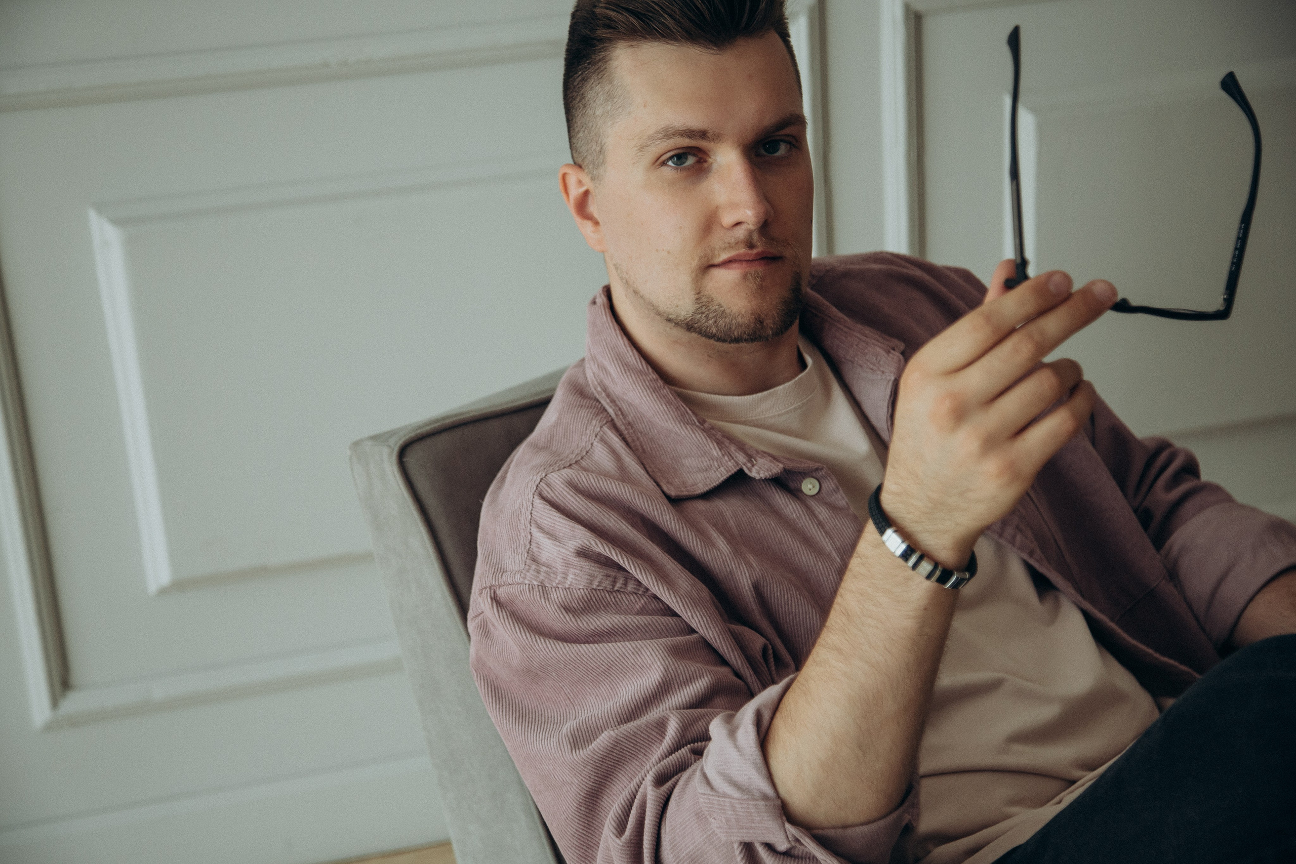 Мужской портрет. Анна Оранжевая — фотограф | съёмки про жизнь, состояние и настоящие эмоции