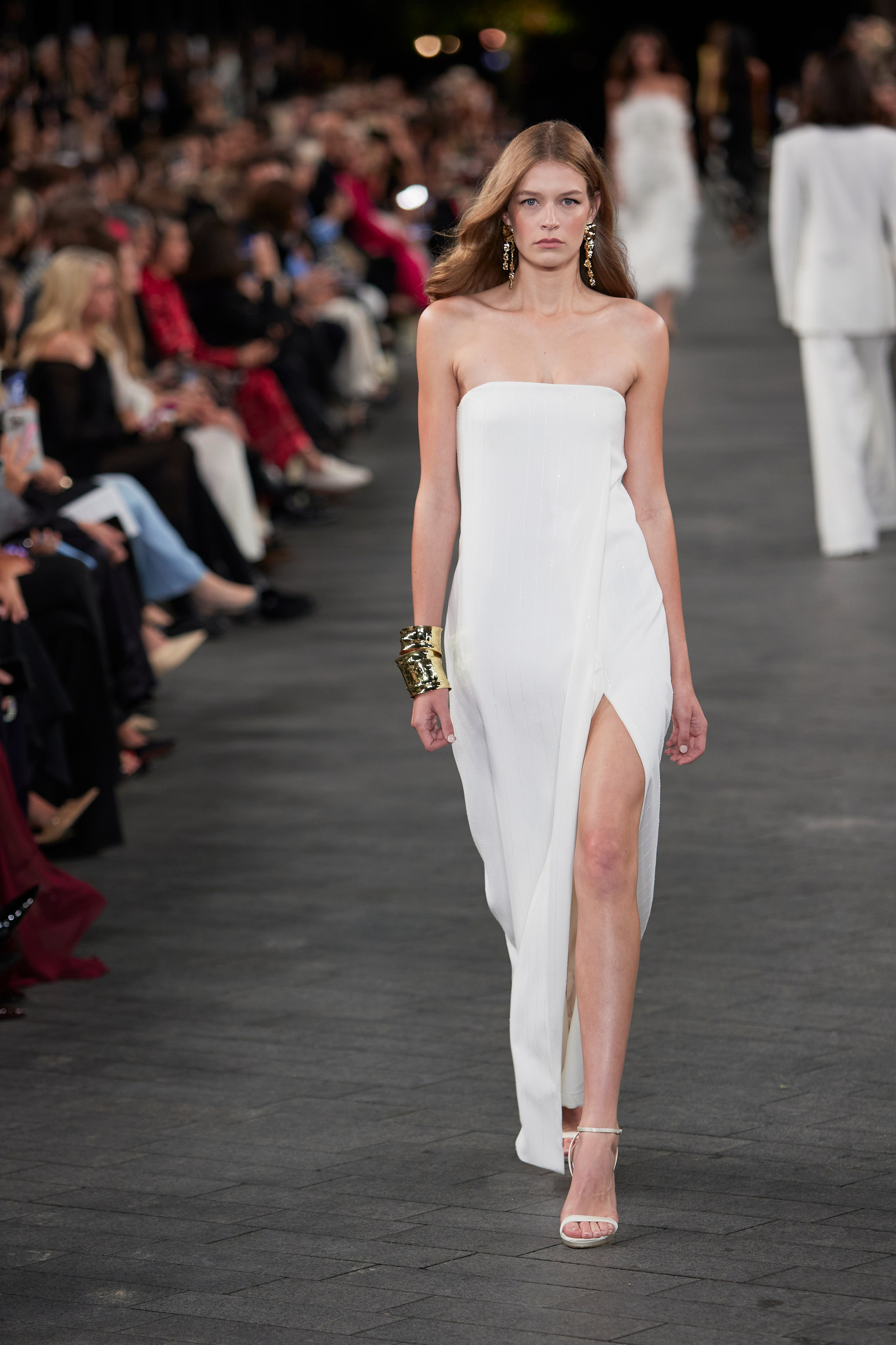 Carla Zampatti, AFW2025. Maria Poleshchuk, commercial photographer in Sydney