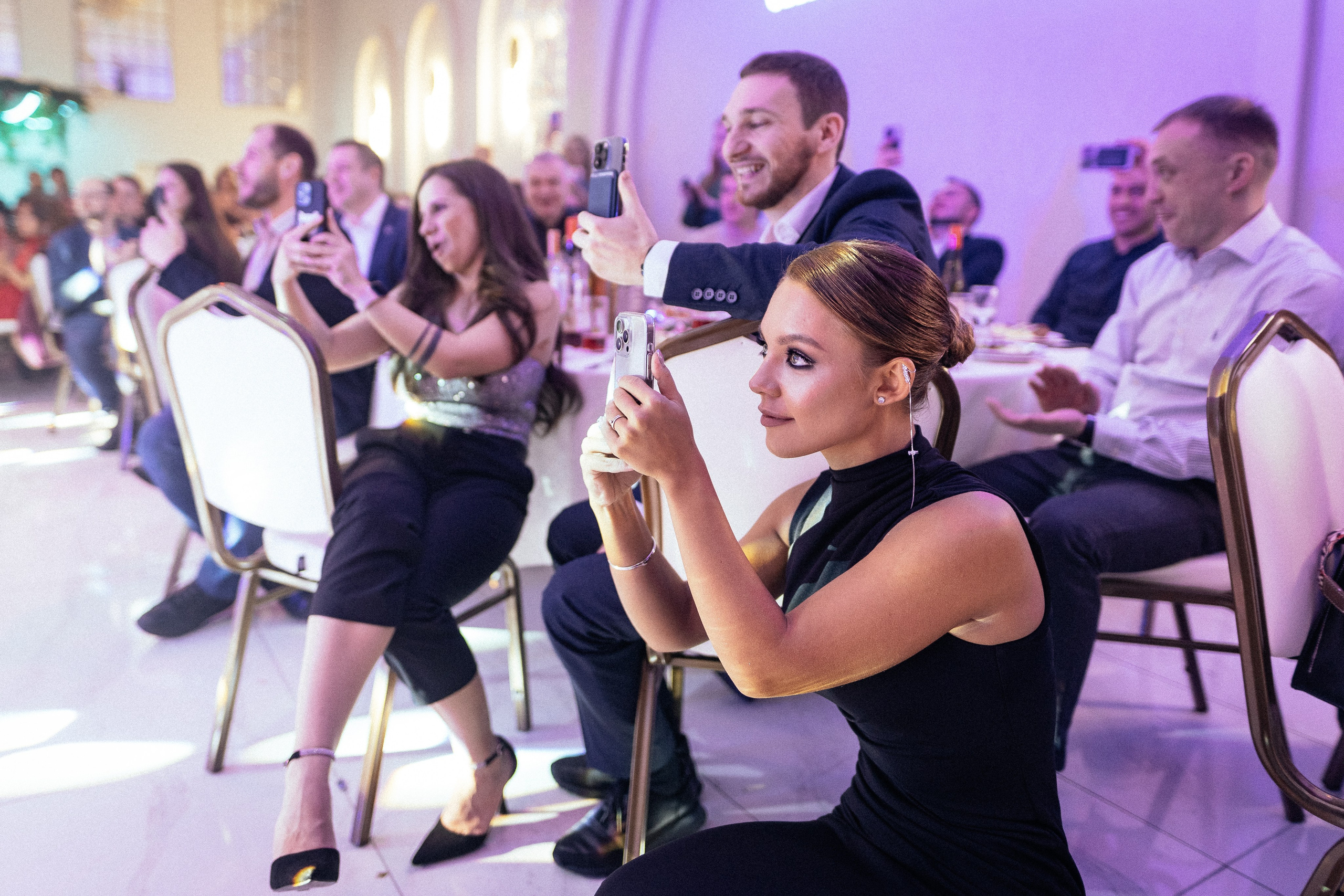 Новогодний корпоратив. Репортажный фотограф в Новосибирске. Алексей Гриценко