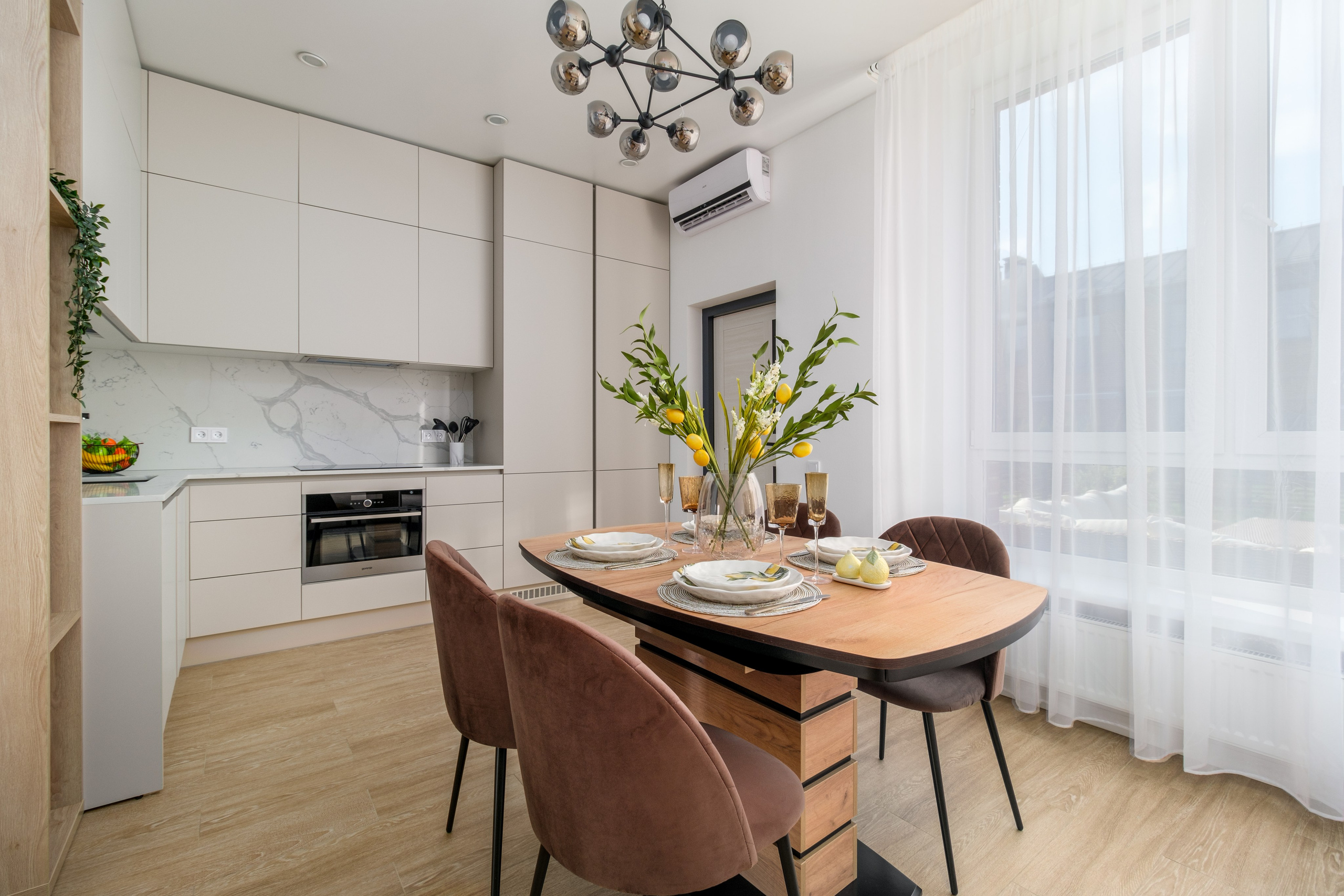 Интерьерная фотосессия шоурума в Санкт-Петербурге