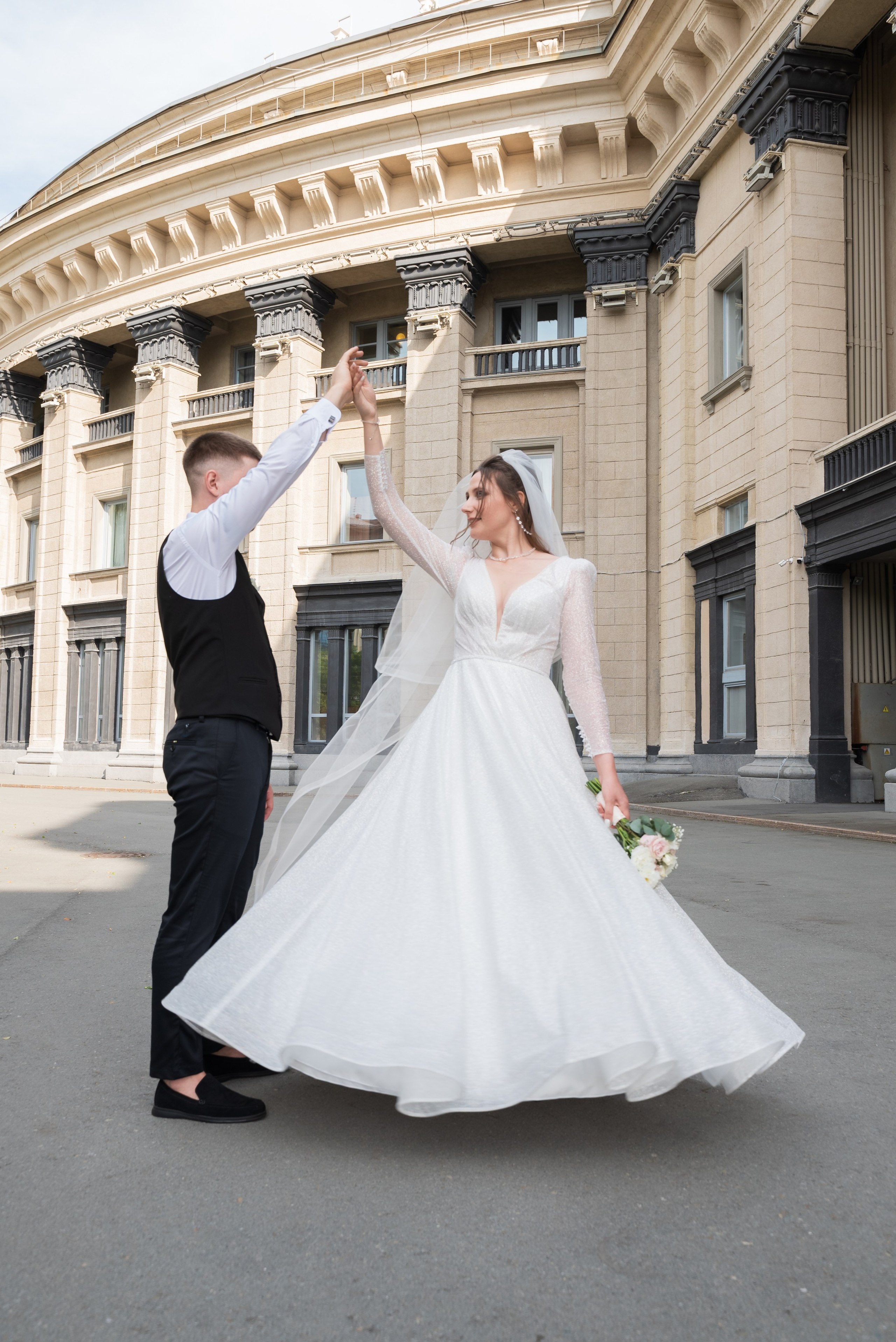 Кировский загс. Свадебный фотограф Новосибирск Мария Раменская