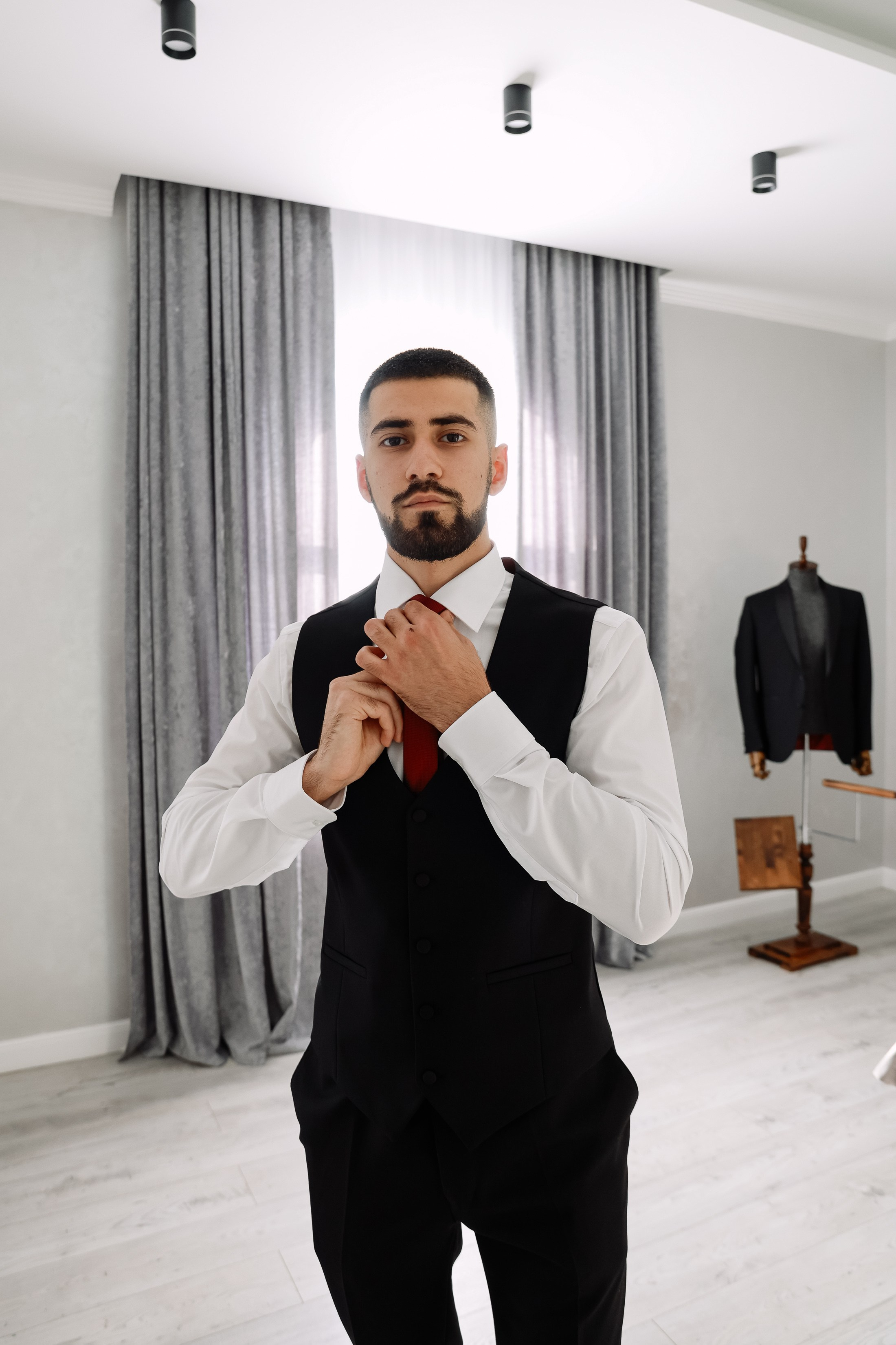 Сборы жениха. Фотограф Юлия Мальцева