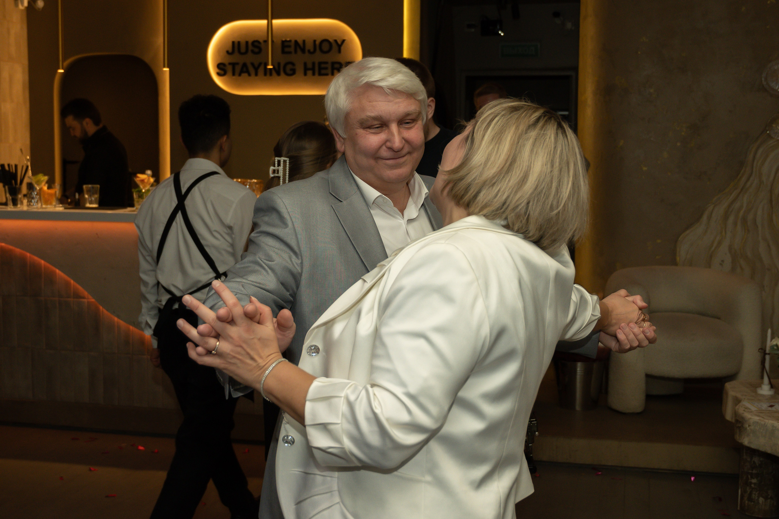 День рождения Екатерины в кругу семьи и друзей. Фотограф и видеограф в Москве Анна Матюхина