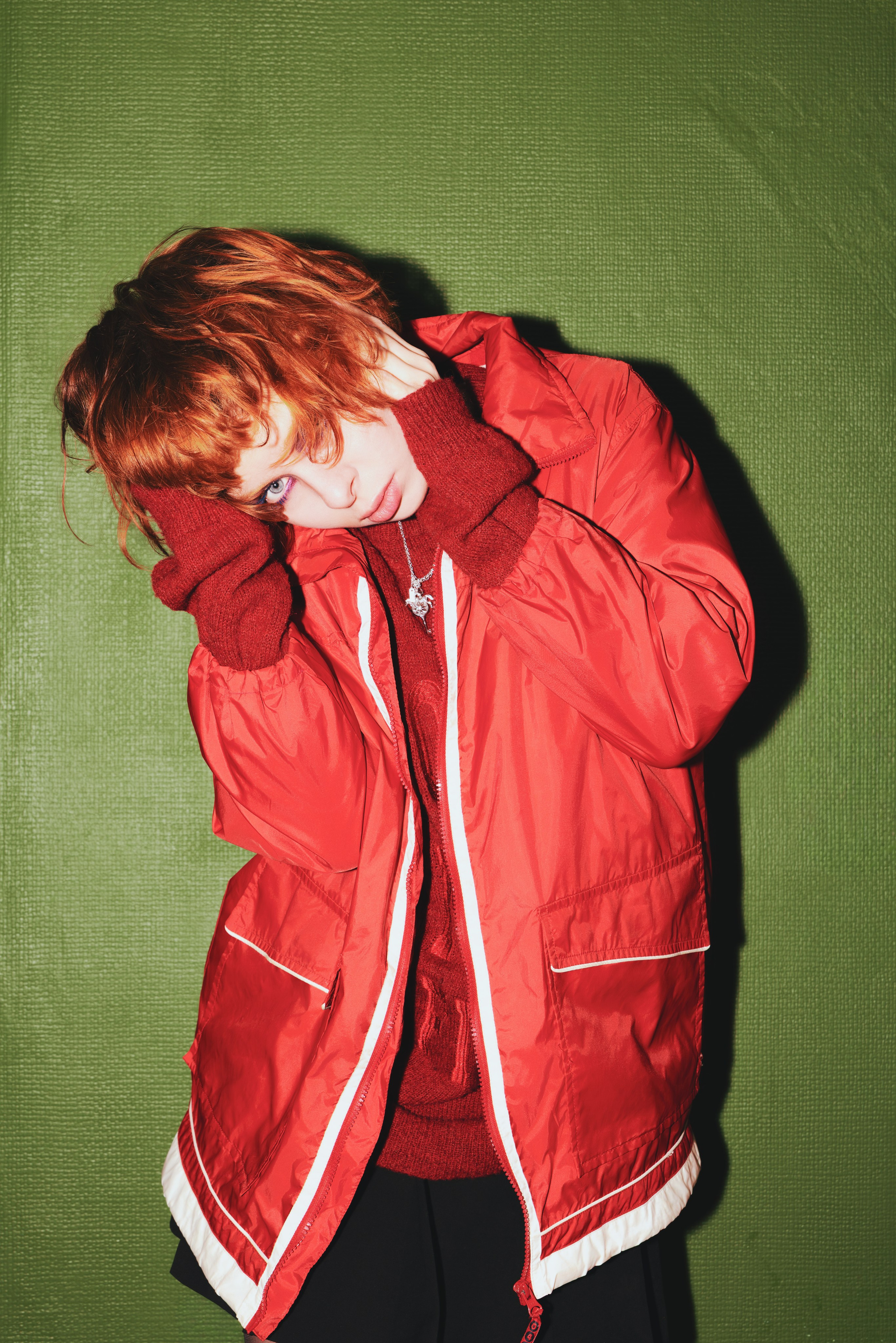 Лу, простой свет в падике. Портретный фотограф из Москвы. Павел Попов