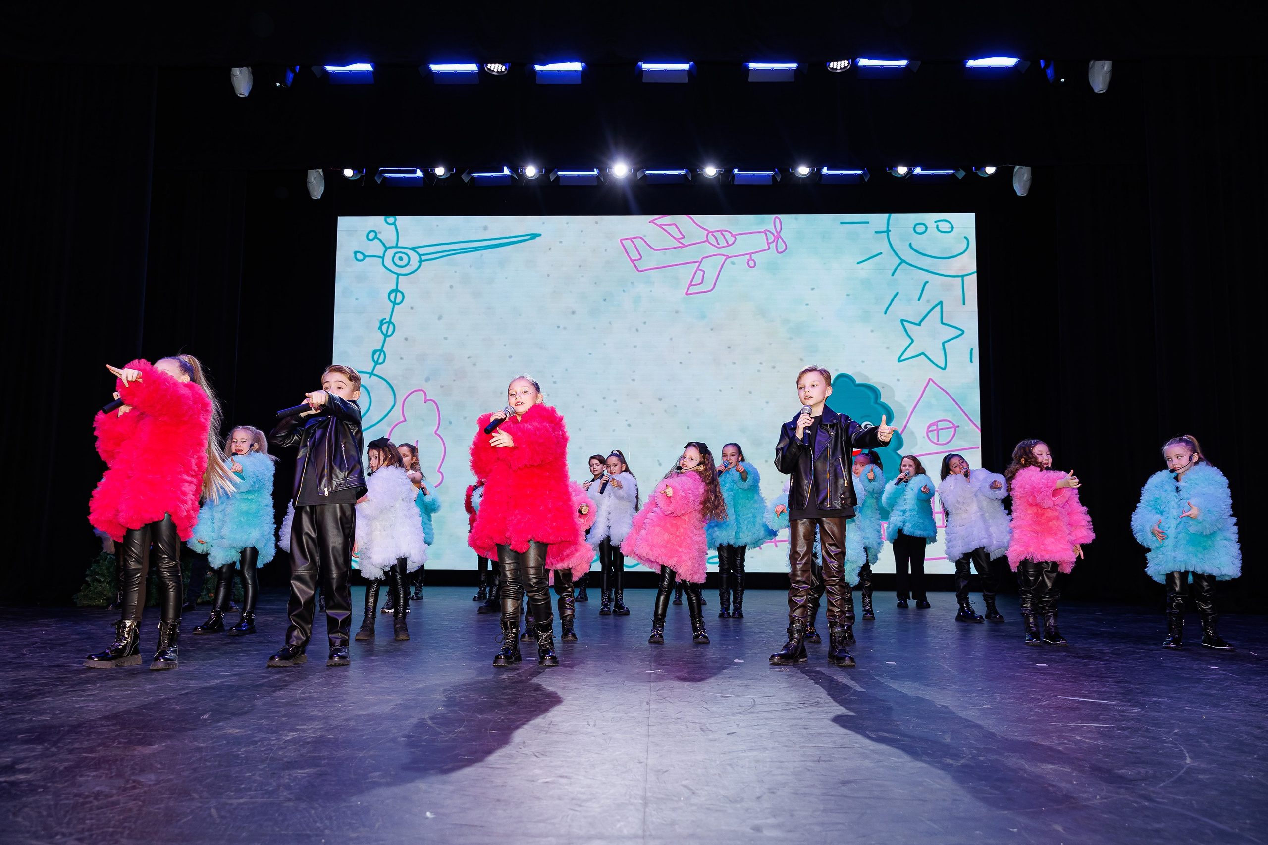 Отчетный концерт вокальной студии «Звёздочка». Семейный и детский фотограф Комина Елена, Власиха, Одинцово