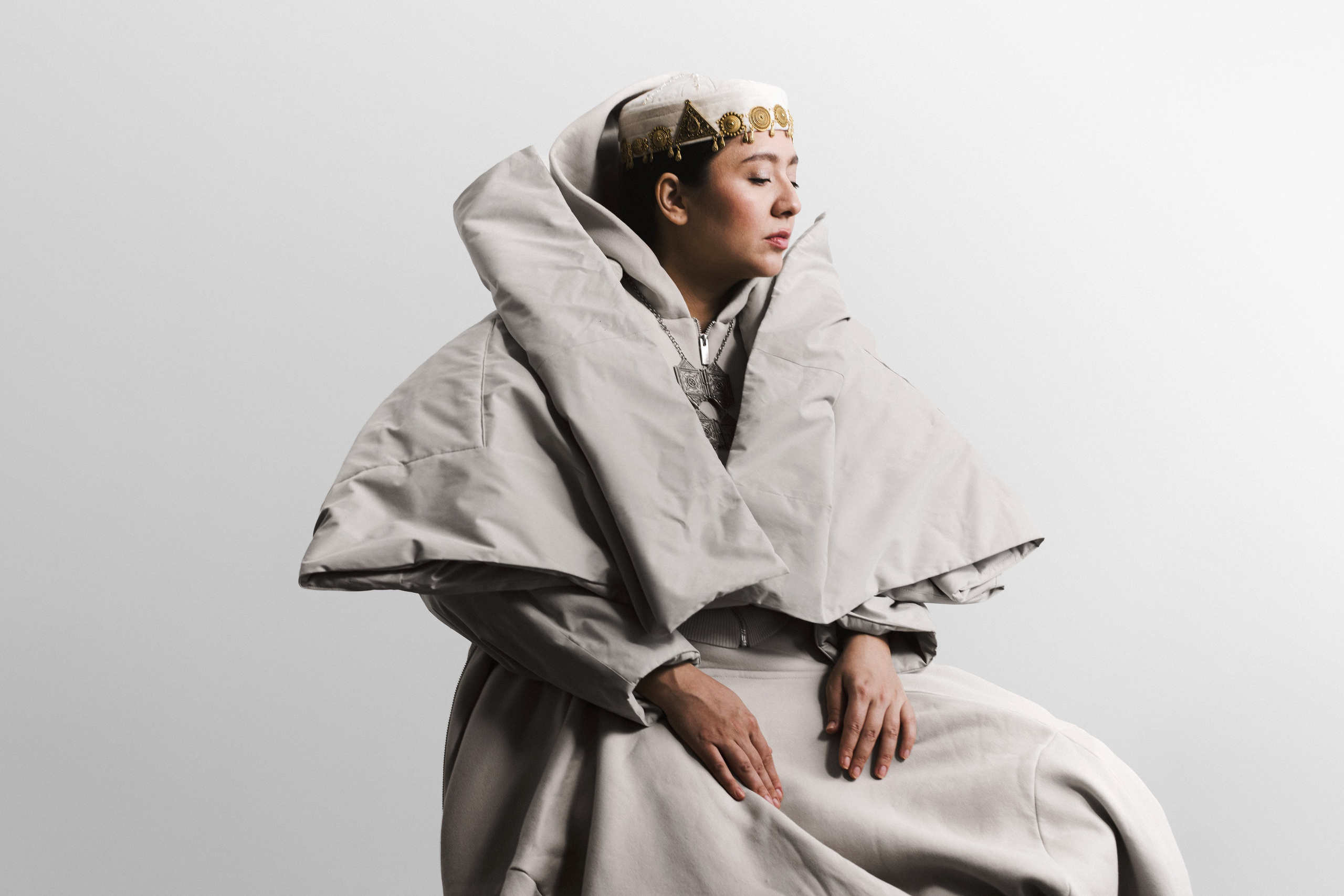 MANIZHA COVERS. TUTSARKIS — Art Director | Stylist | Photographer