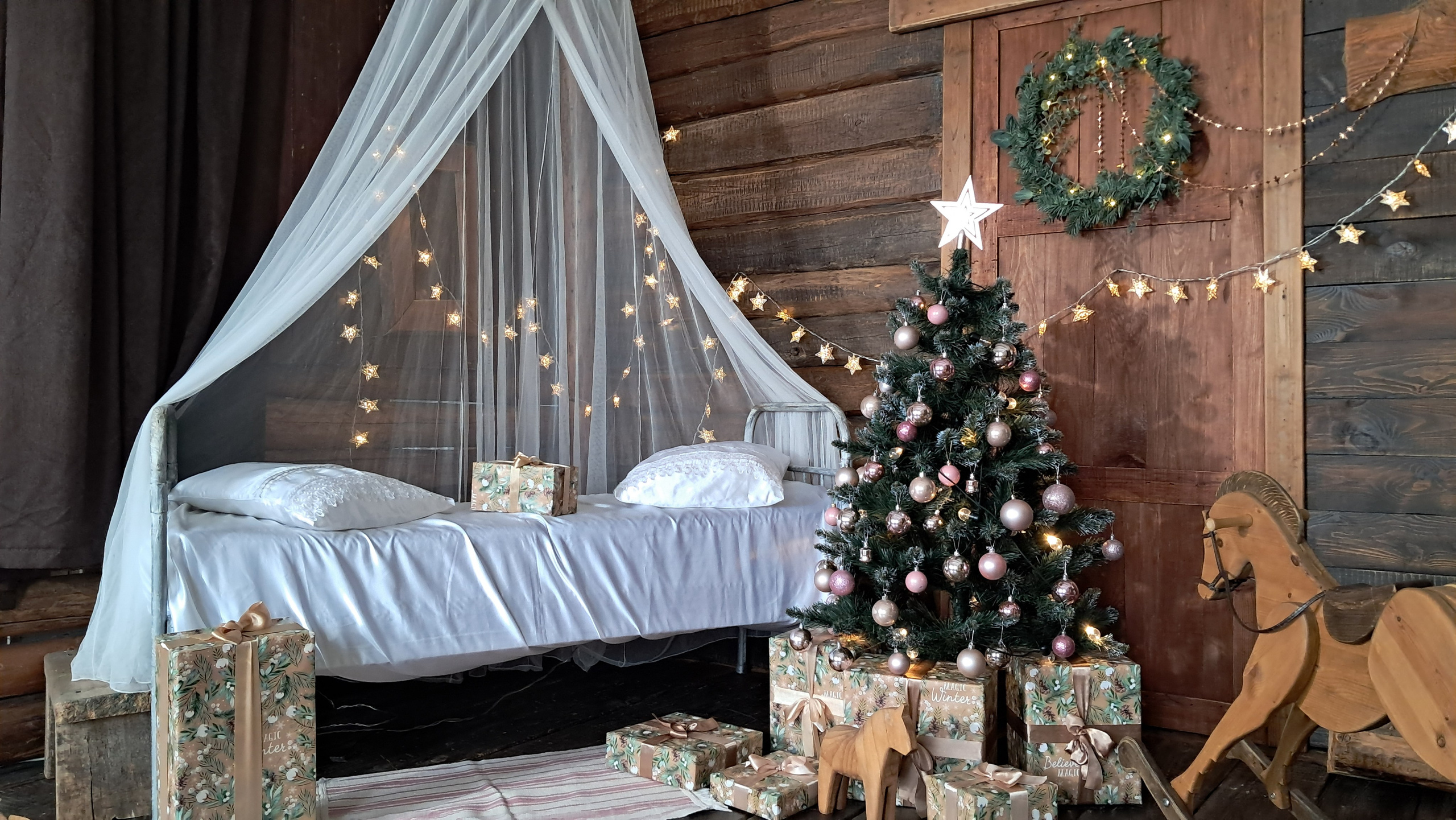 «Зал сменных декораций». Выпускные альбомы Нефтекамск