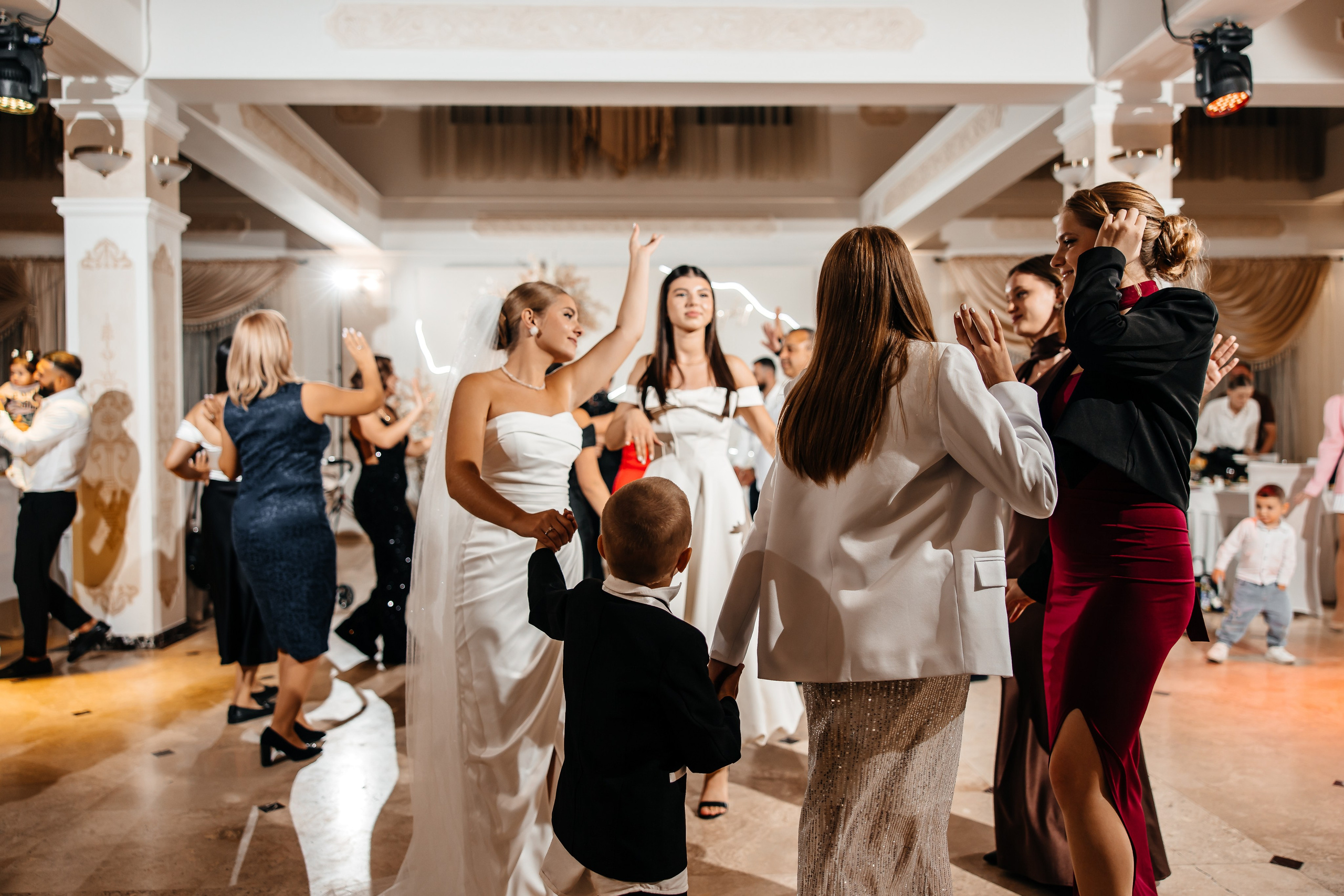 Анонс свадьбы для Арсена и Дианы. Свадебный фотограф в Крыму и Севастополе Ольга Баскакова